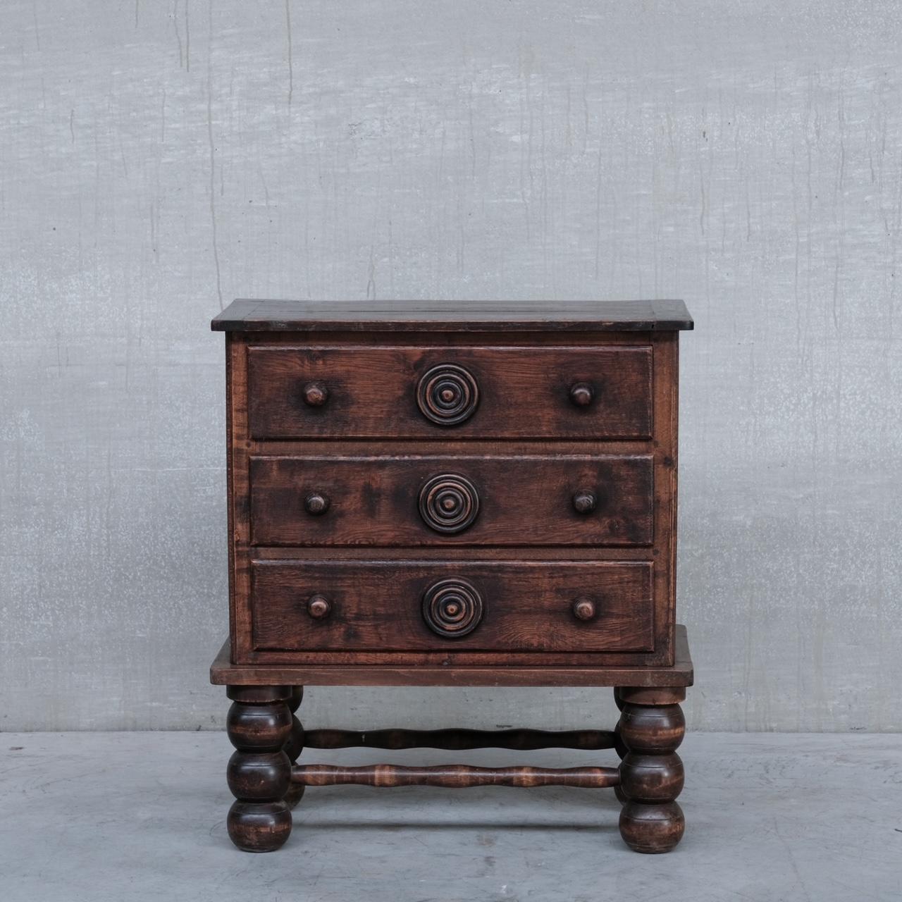 A dresser unit attributed to Charles Dudouyt. 

France, c1940s. 

Three drawers over thick chunky legs. 

Scarce model. 

Location: Belgium Gallery. 

Dimensions: 83 W x 45 D x 97 H in cm. 

Delivery: POA

We can ship around the world.