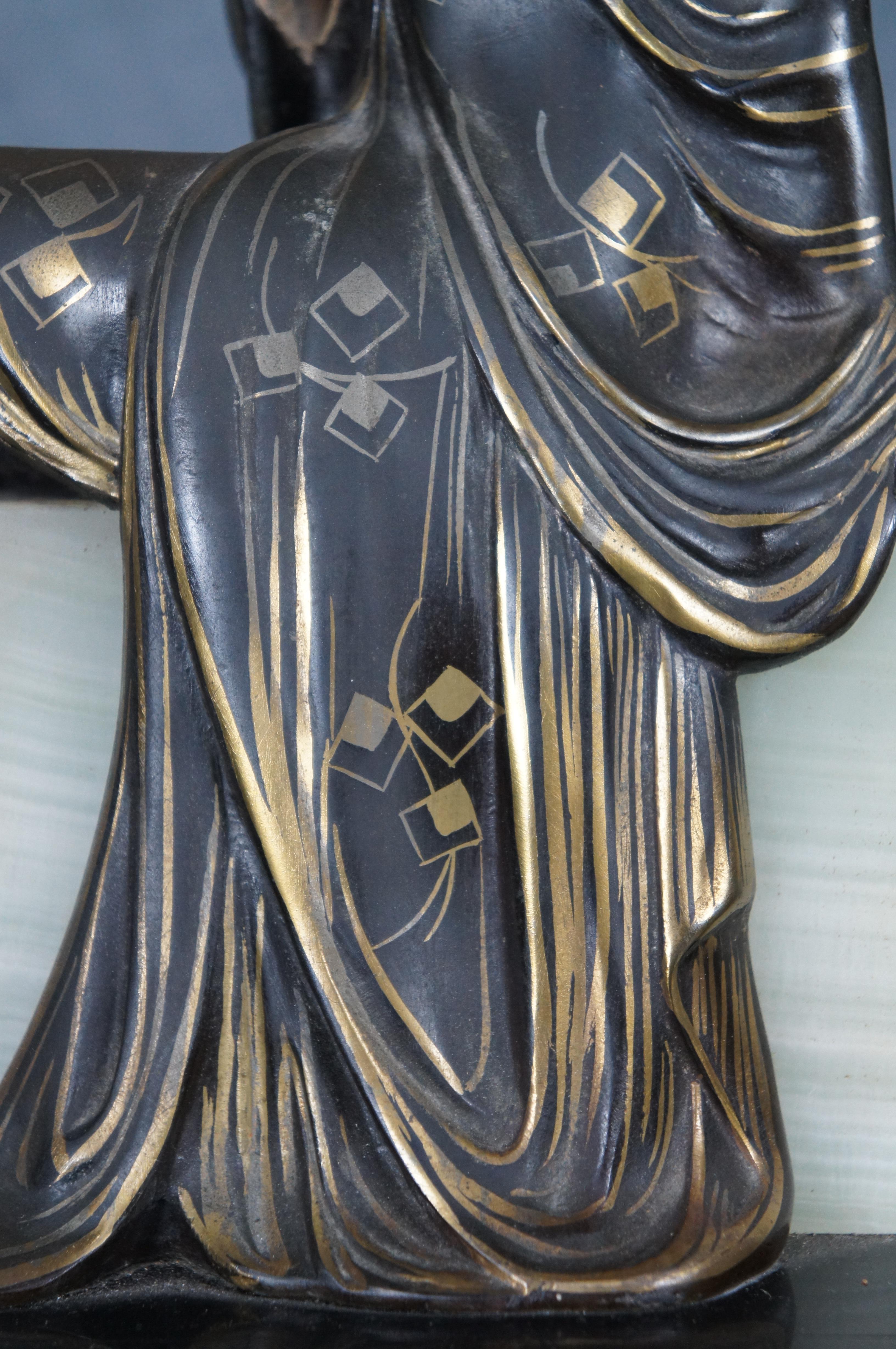 Antikes französisches Art-Déco-Kaminuhr-Set aus Zinn und Onyx mit Figuren, Uriano im Angebot 2