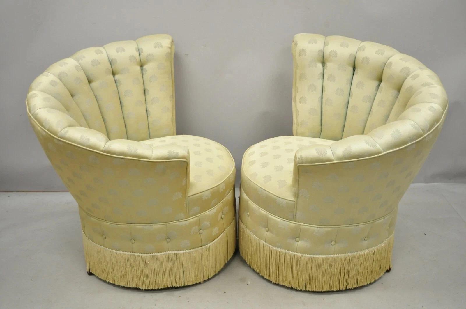 Antique French Art Deco Hollywood Regency Channel Back Club Lounge Chairs - Pair en vente 5