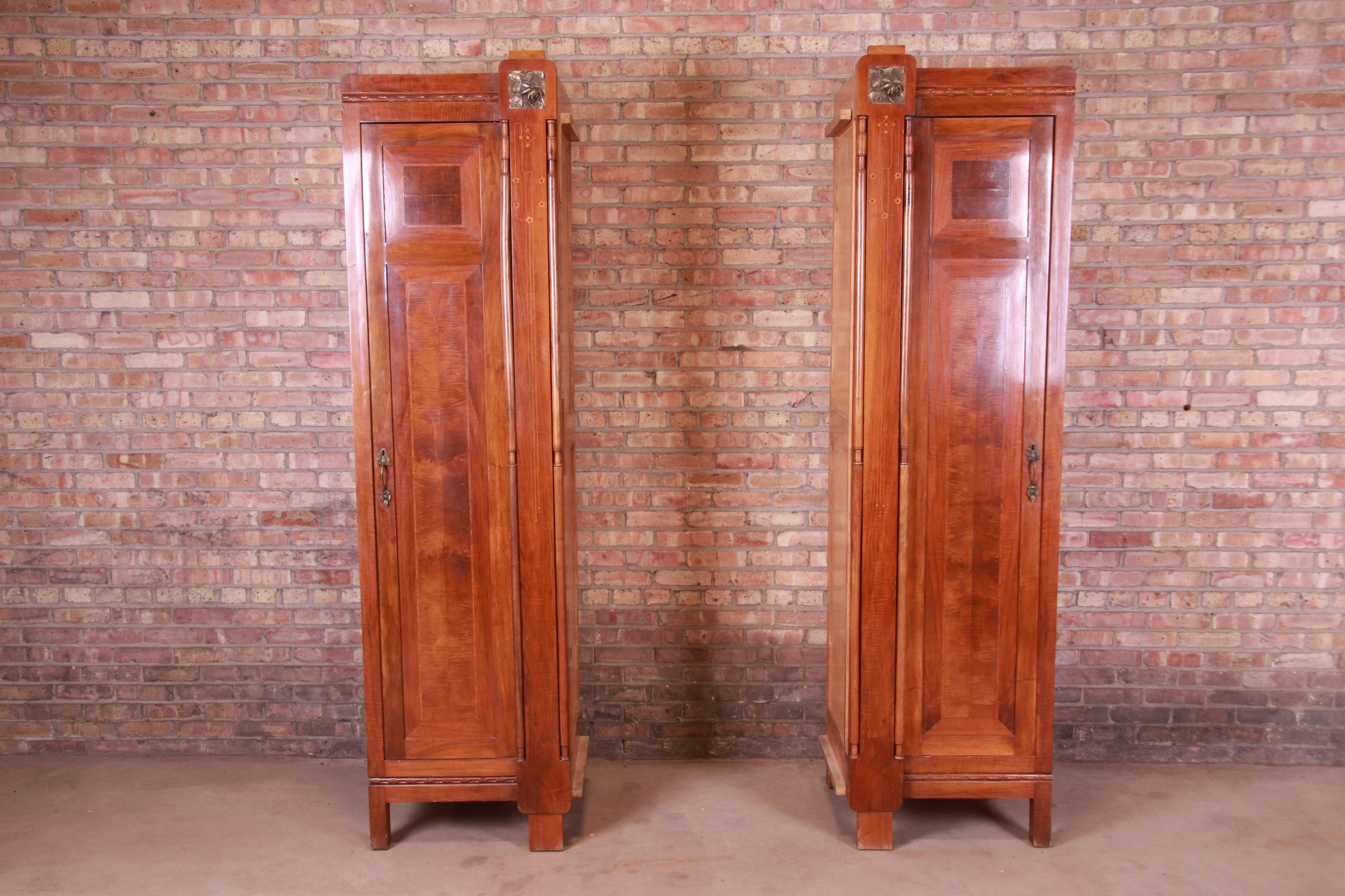 Antique French Art Deco Inlaid Mahogany Mirrored Knockdown Armoire, circa 1920s 10