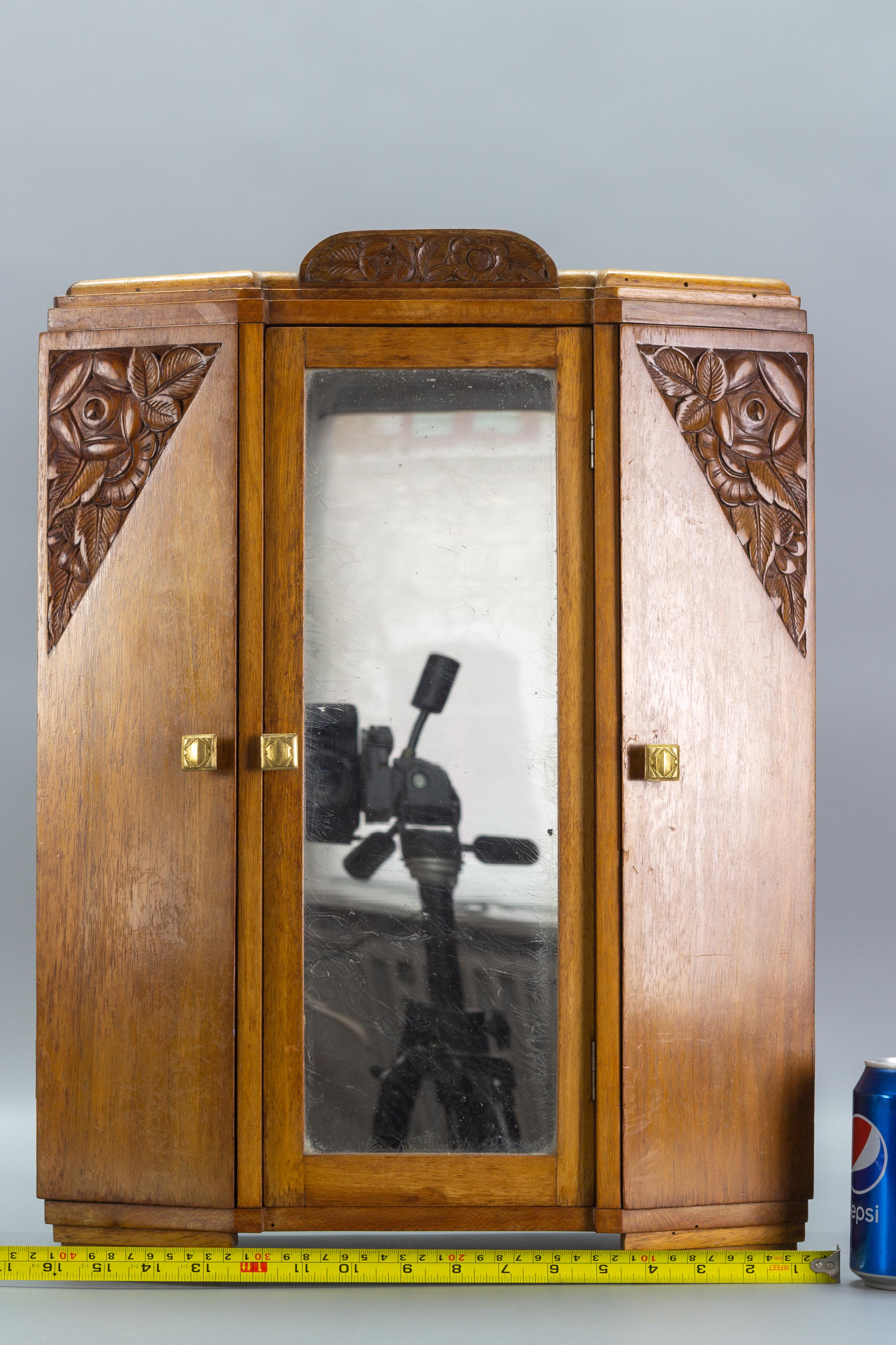 Antique French Art Deco Mirrored Three-Door Prototype Miniature Armoire, 1920s For Sale 10