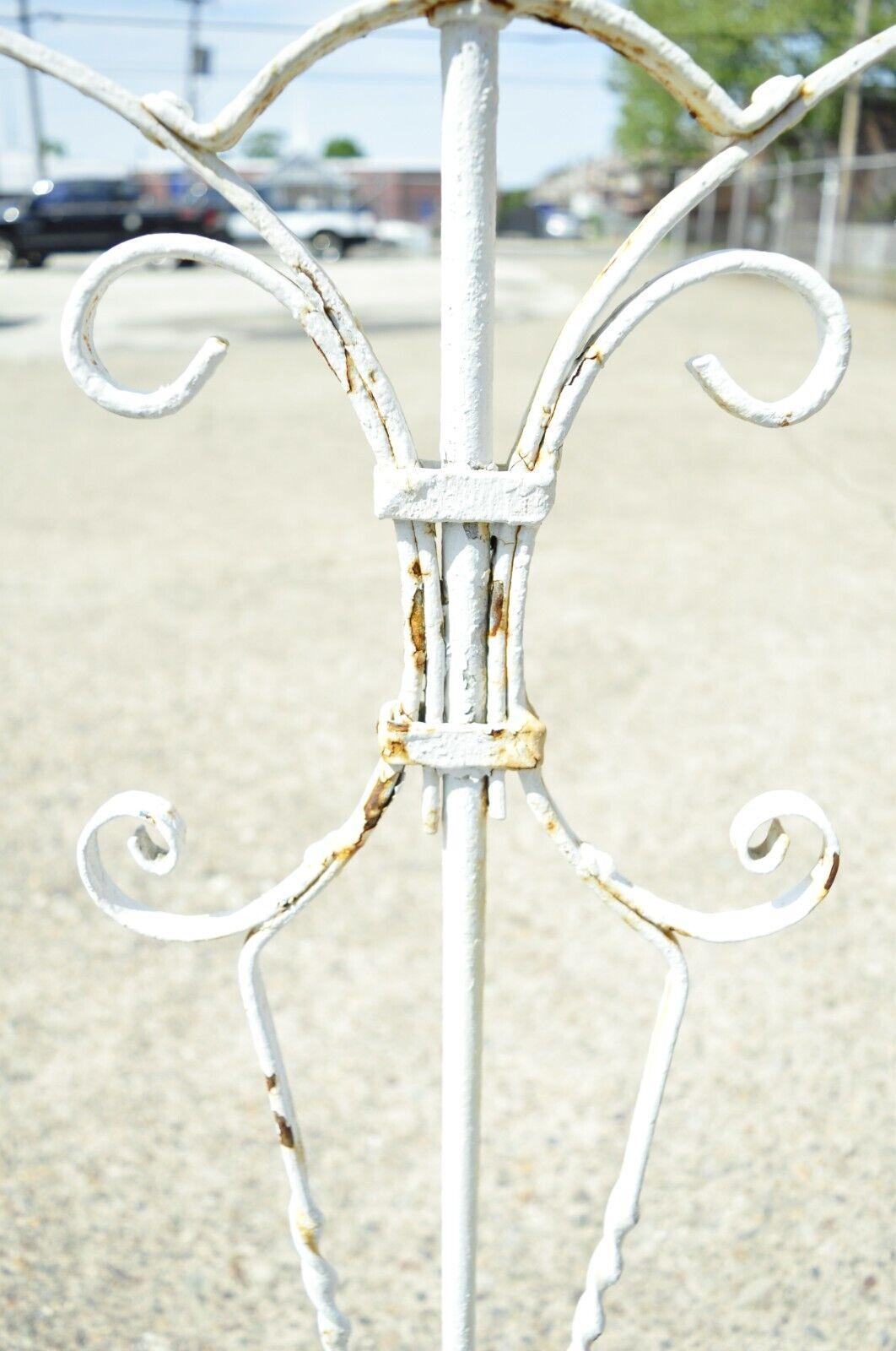 Antique French Art Deco Nouveau Wrought Iron Birdcage Stand In Good Condition For Sale In Philadelphia, PA