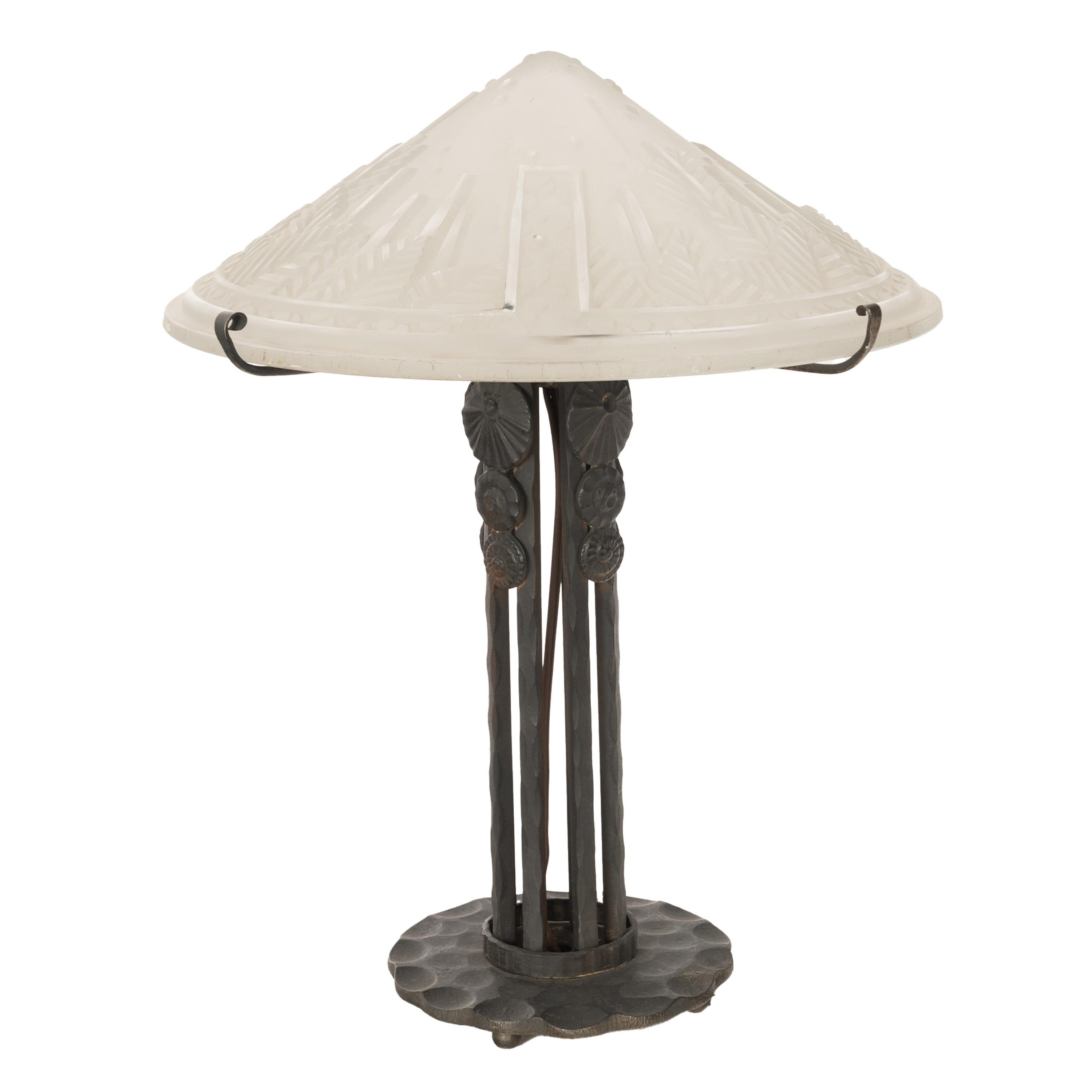 Early 20th Century Antique French Art Deco Table Lamp Muller Frères Glass Iron Luneville  For Sale