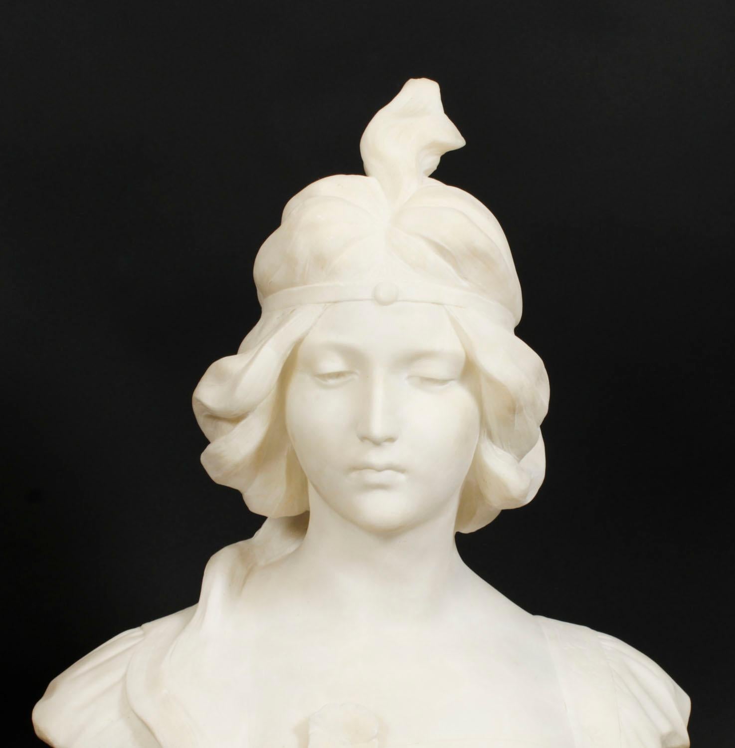 Antique French Art Nouveau Alabaster Portrait Bust 19th C In Good Condition For Sale In London, GB