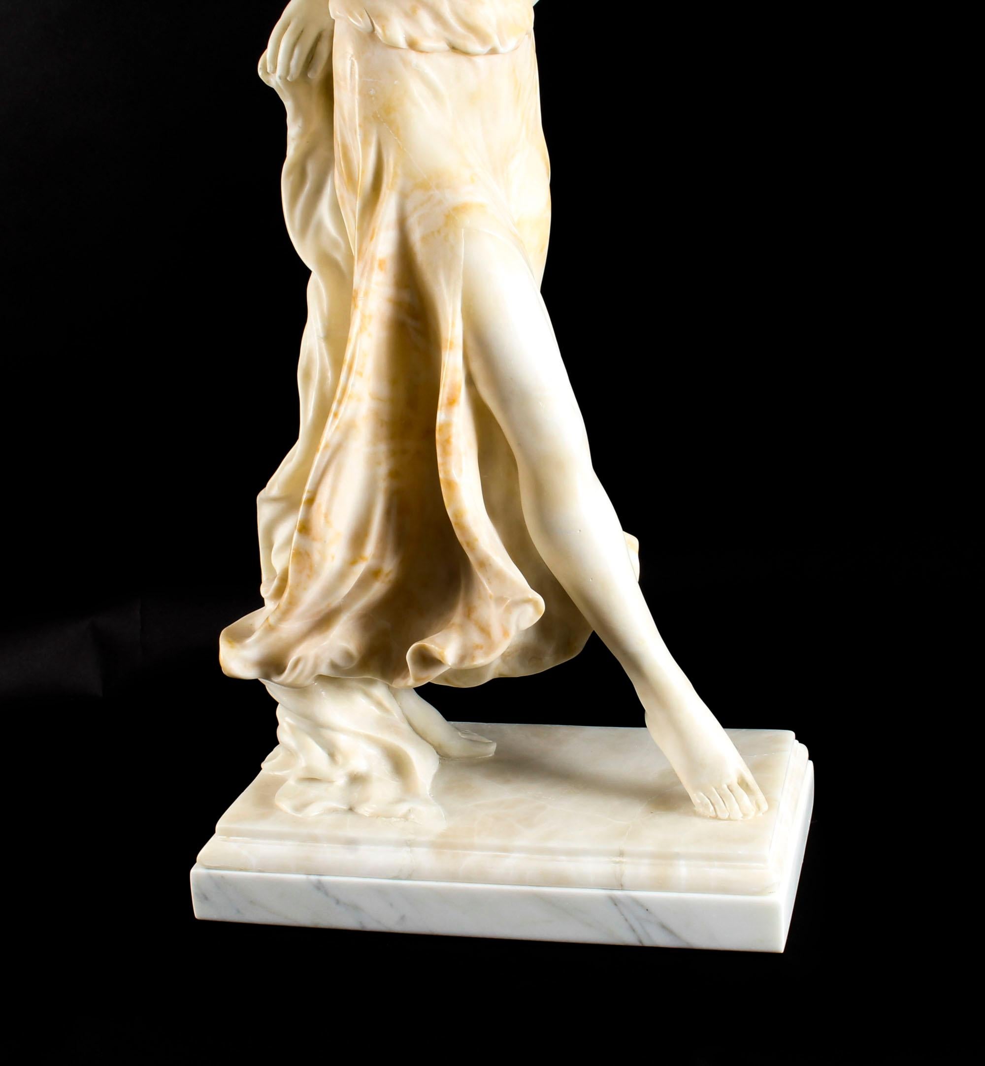 French Art Nouveau Alabaster Sculpture Dancing Lady on Pedestal, 19th Century 7