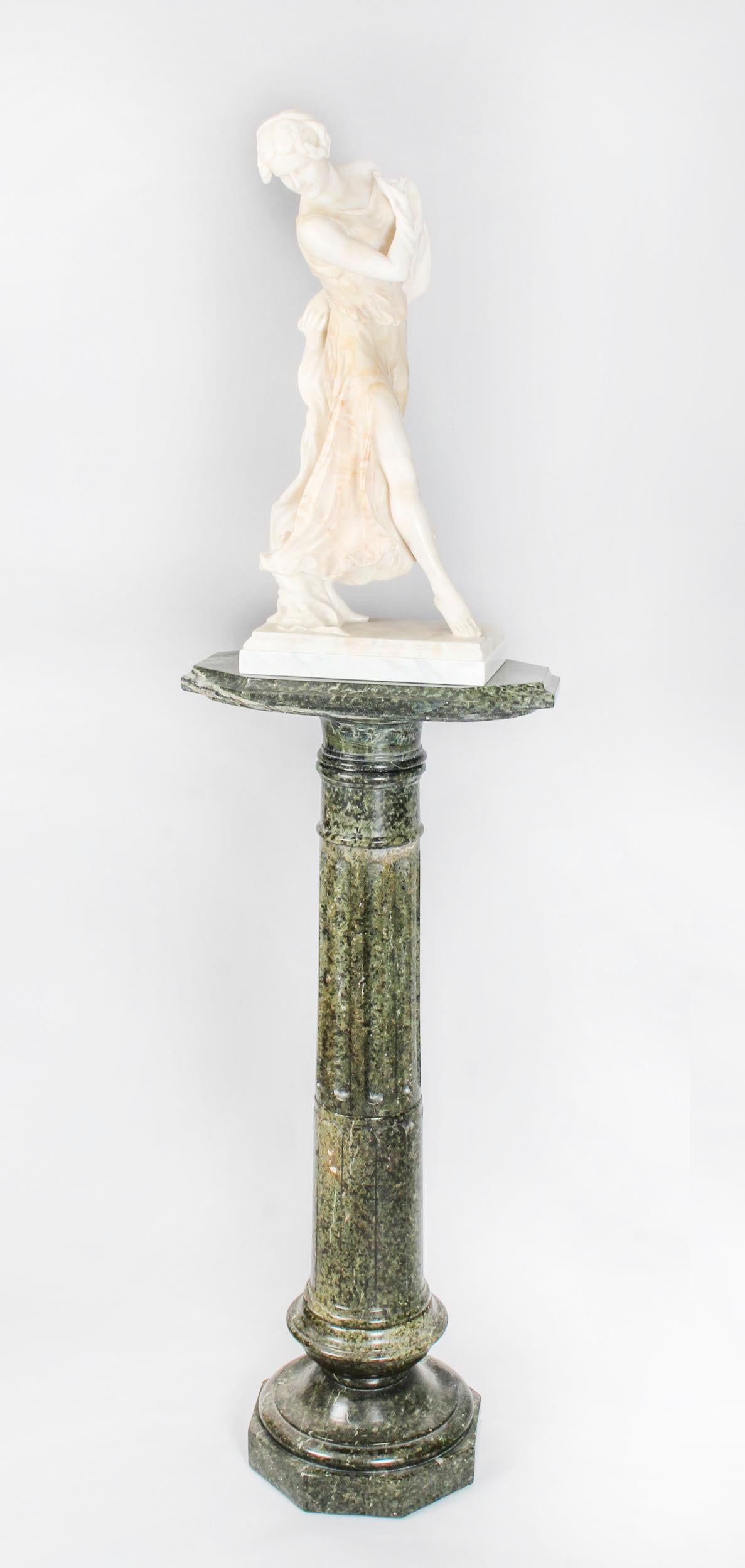 Antique French Art Nouveau Alabaster Sculpture of Dancing Lady 19th Century In Good Condition In London, GB