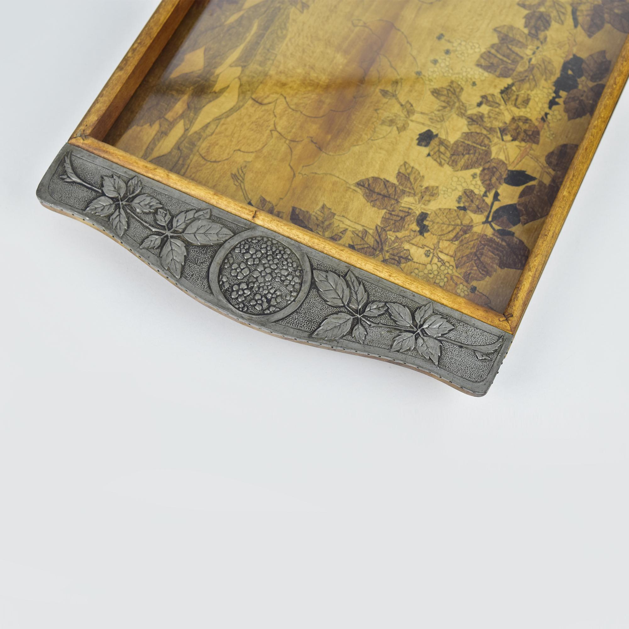 Inizio XX secolo Antique French Art Nouveau Bar Serving Tray Wood & Repoussed Pewter Nancy in vendita