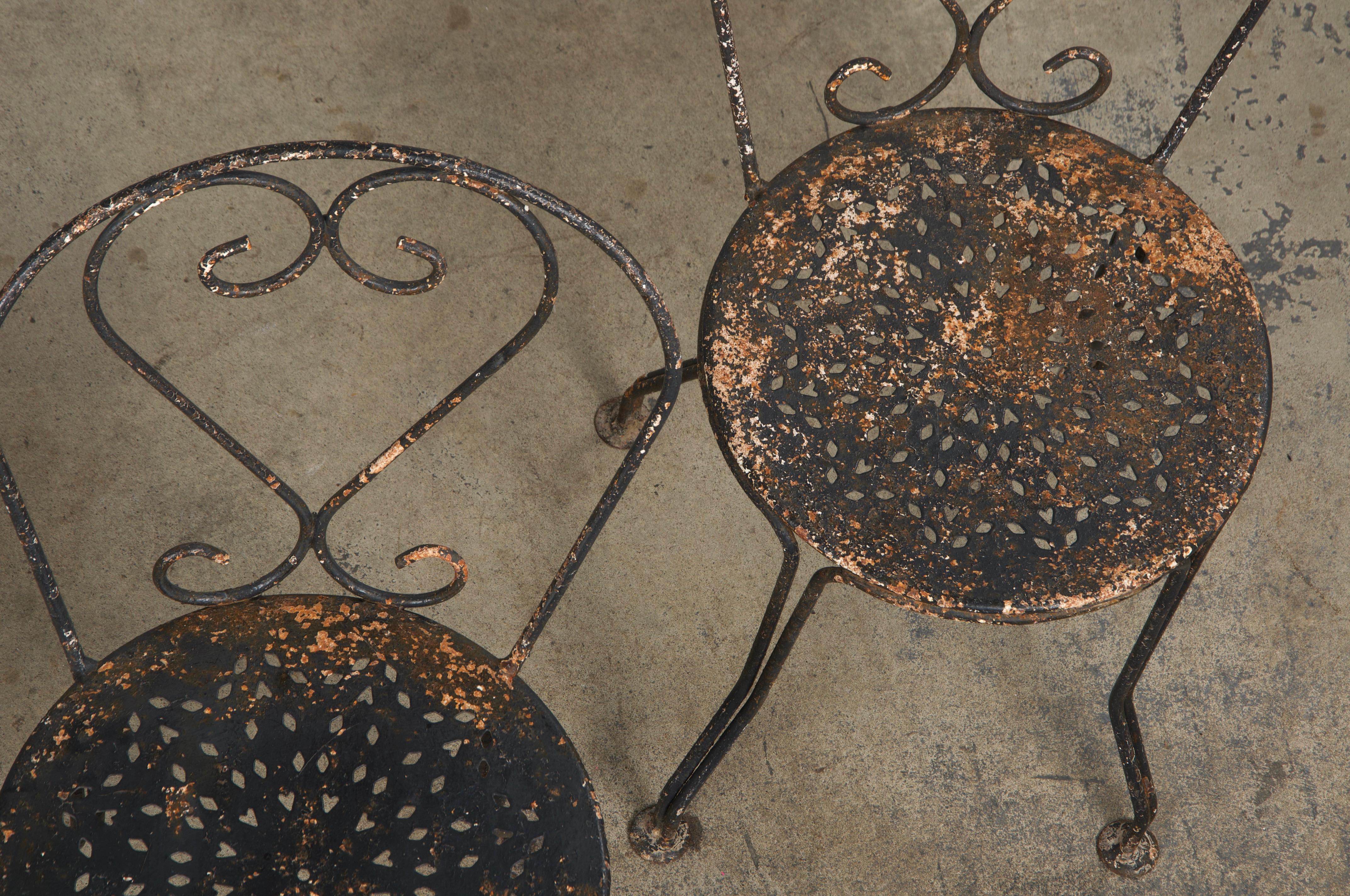 Antiquité française Art Nouveau Fer forgé peint noir Ensemble de jardin en vente 6