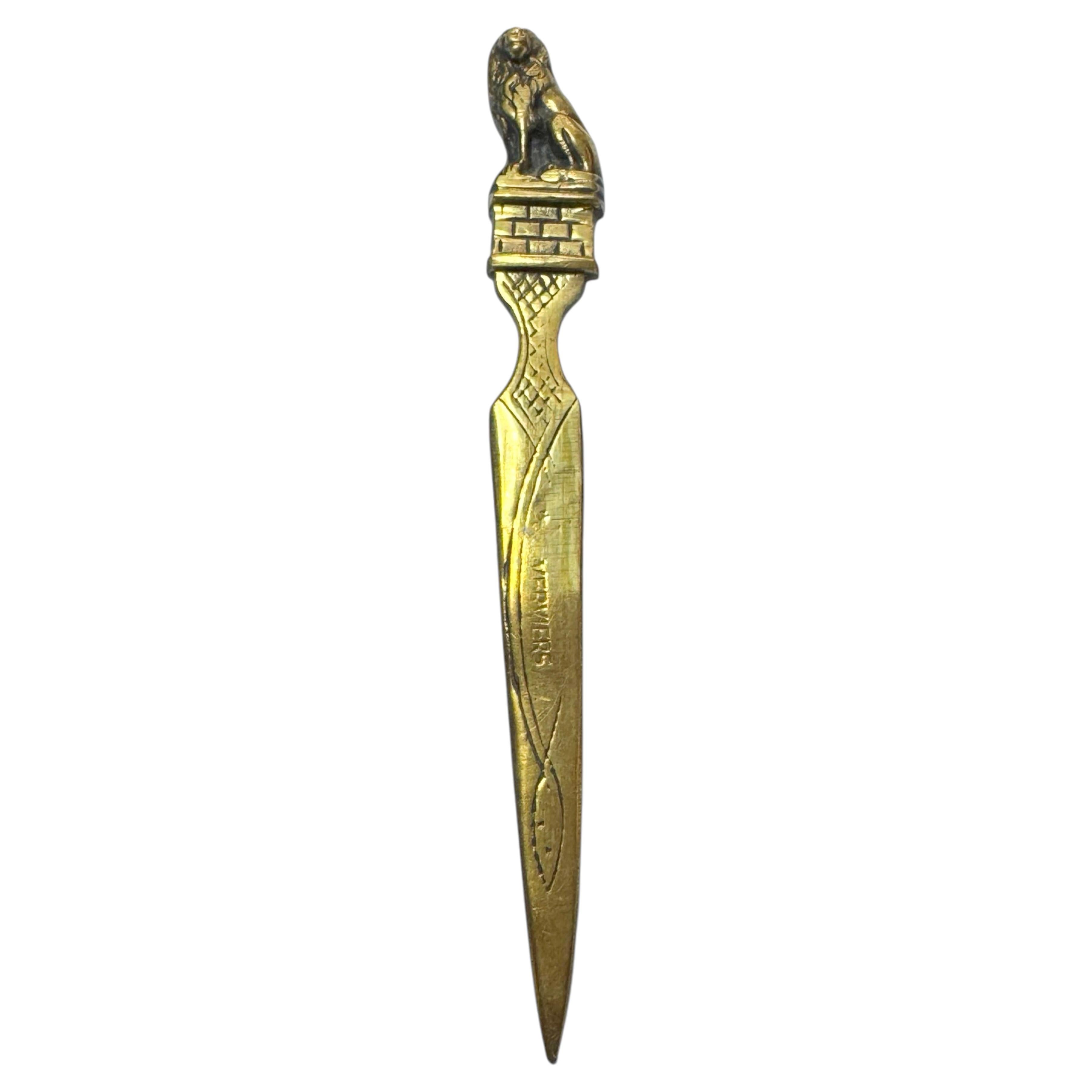 Antique French Art Nouveau Bronze Letter Opener with Lion (Ouvre-lettres en bronze avec lion)