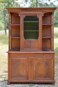 Antique French Art Nouveau Buffet in Carved Chestnut Wood, circa 1900