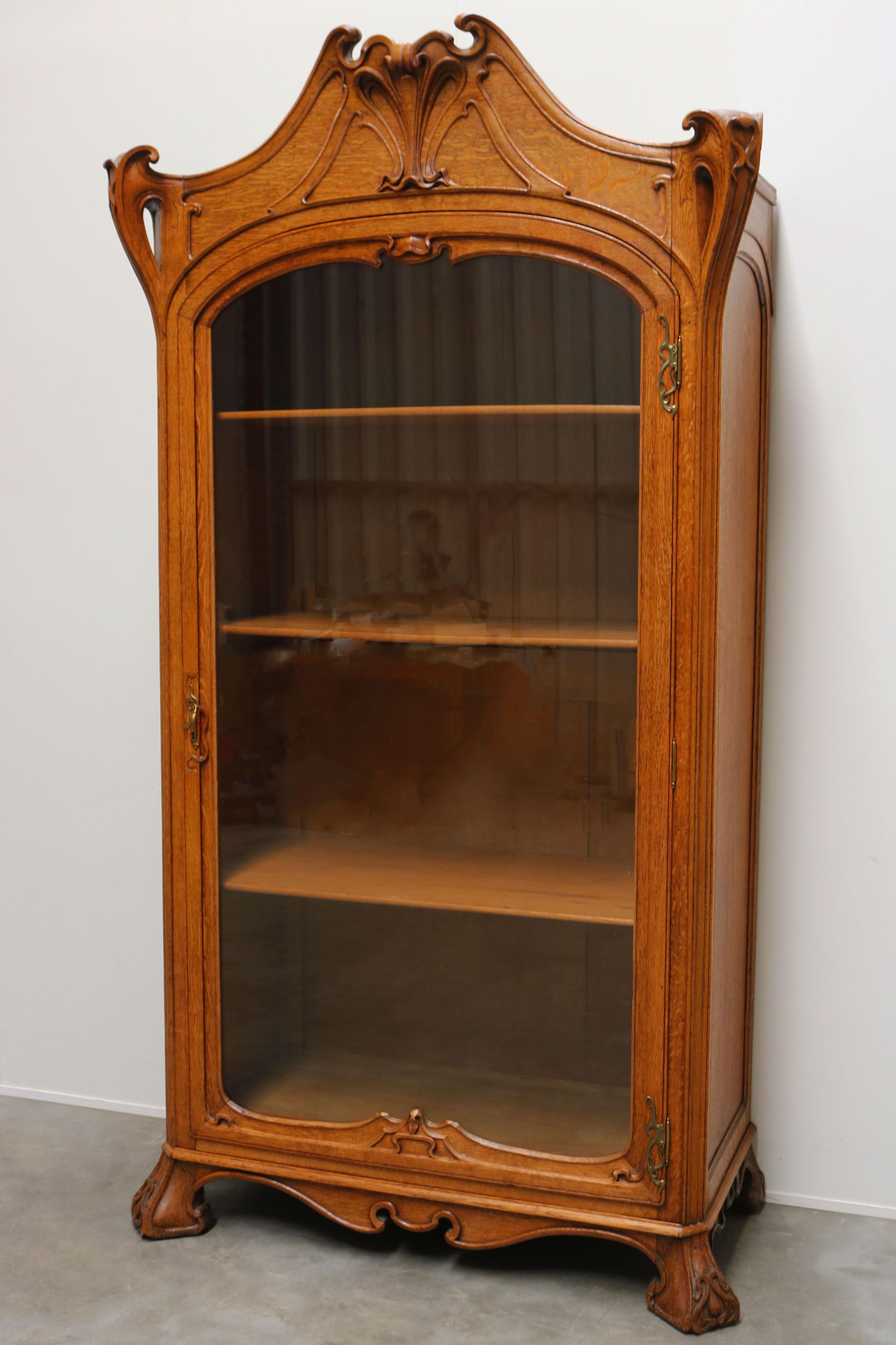 Brass Antique French Art Nouveau Cabinet by Henri Sauvage 1900 Oak Display Cabinet For Sale