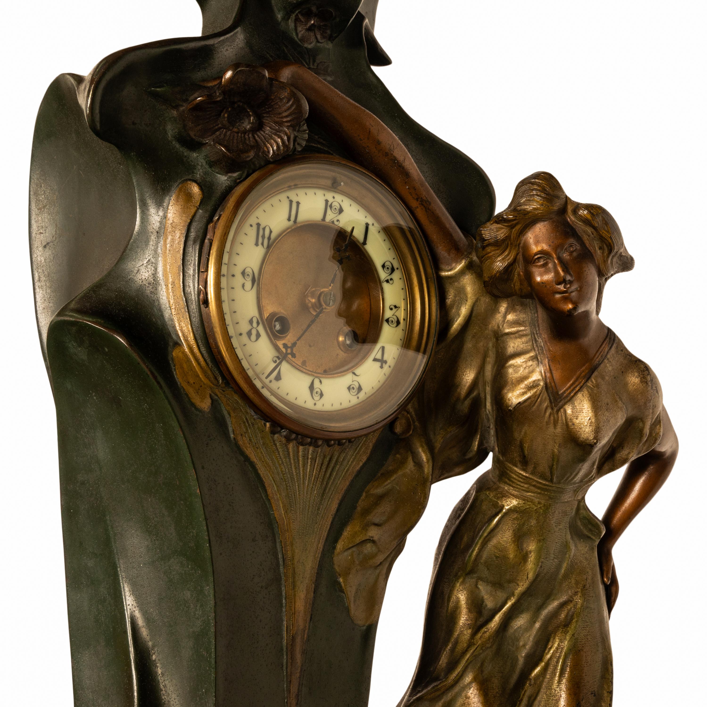 Antike französische 8-Tage-Uhr im Art nouveau-Stil aus kalt bemalter Bronze mit Figurenstatue, 1900 im Angebot 10