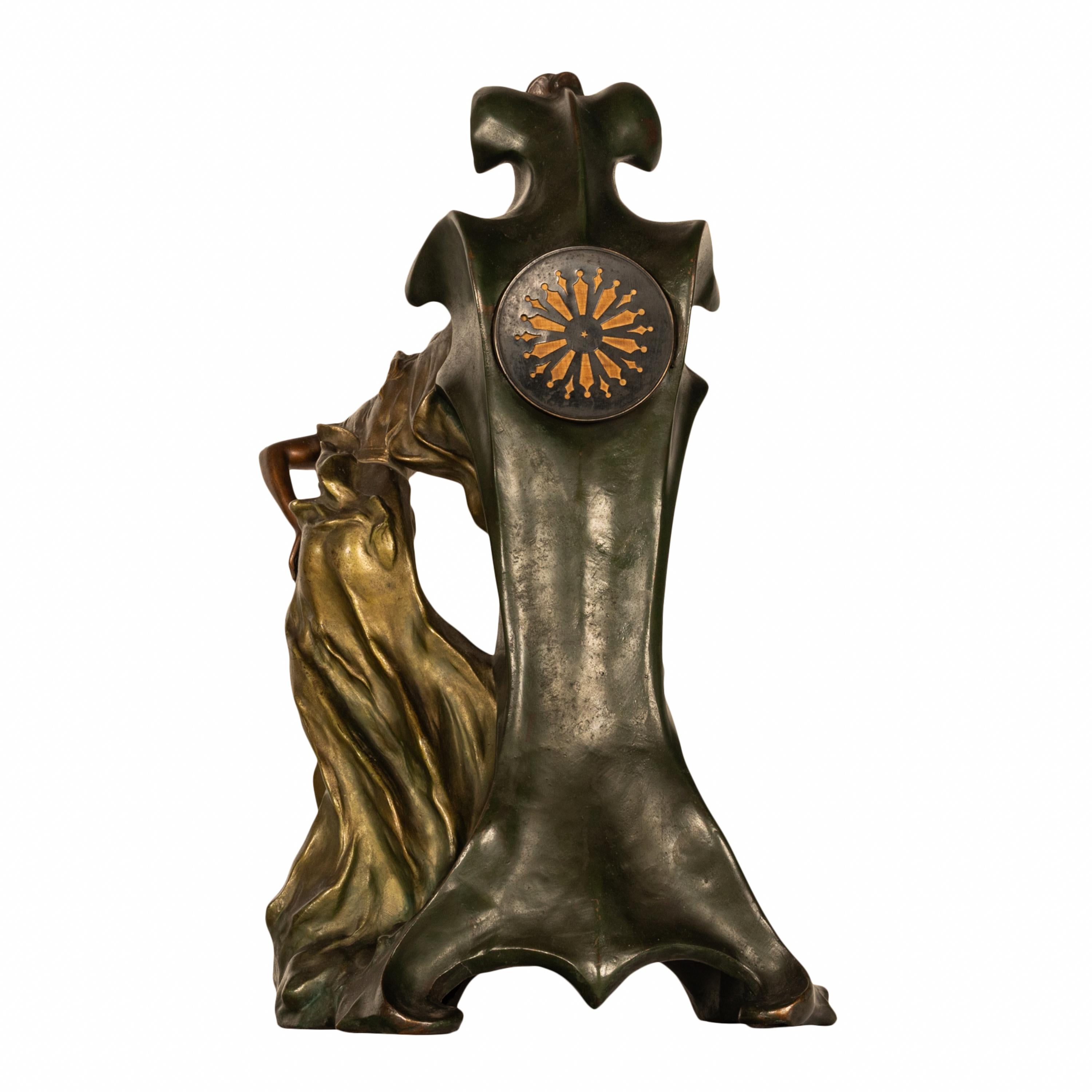 Antique French Art Nouveau Cold-Painted Bronze Figural Statue 8 Day Clock 1900 For Sale 2