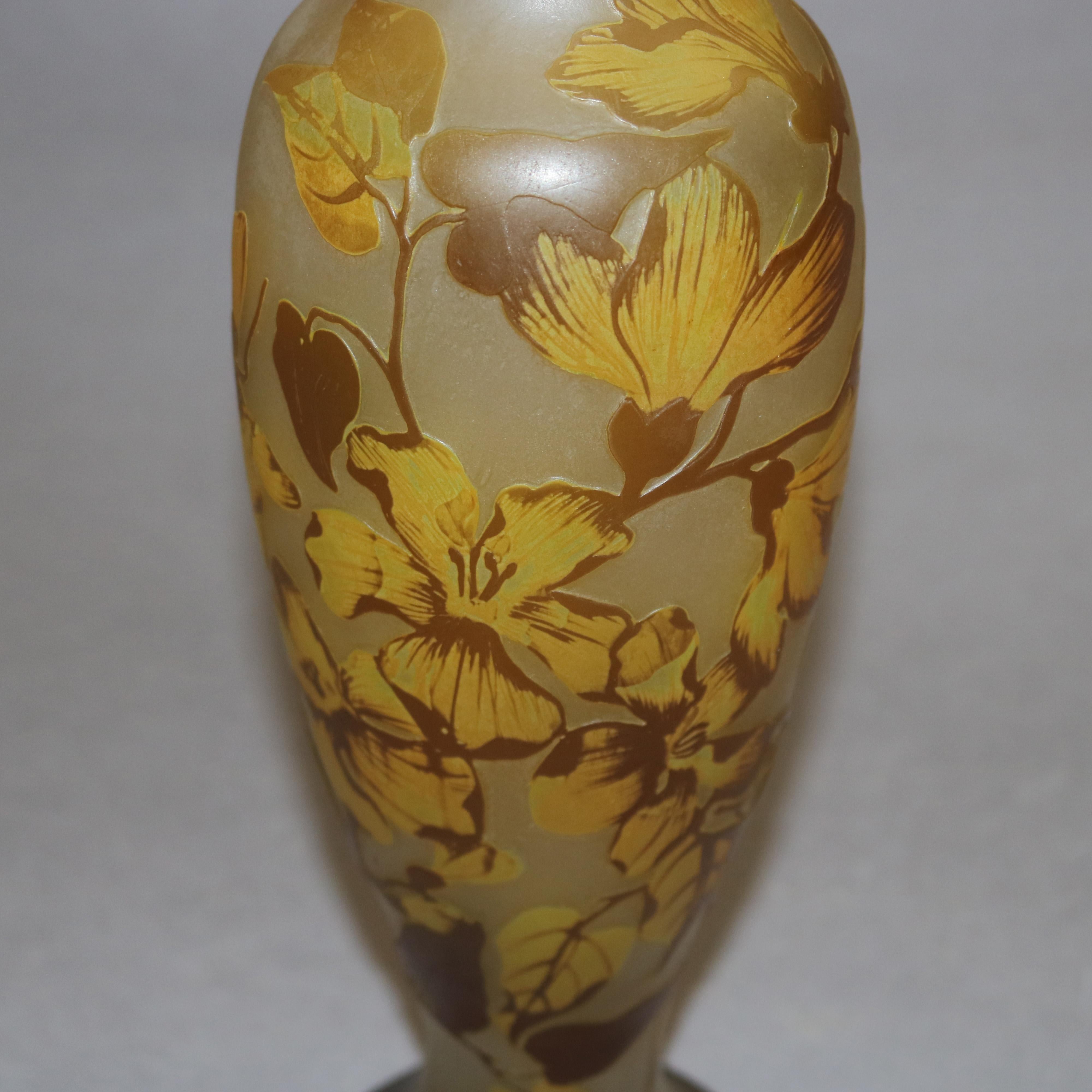 20th Century Antique French Art Nouveau Daum Nancy Cameo Cut Back Art Glass Vase, c1900