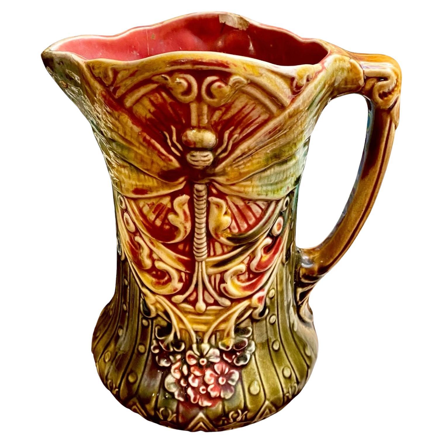 Antigua jarra francesa Art Nouveau de mayólica Libélula de Frie Onnaing
