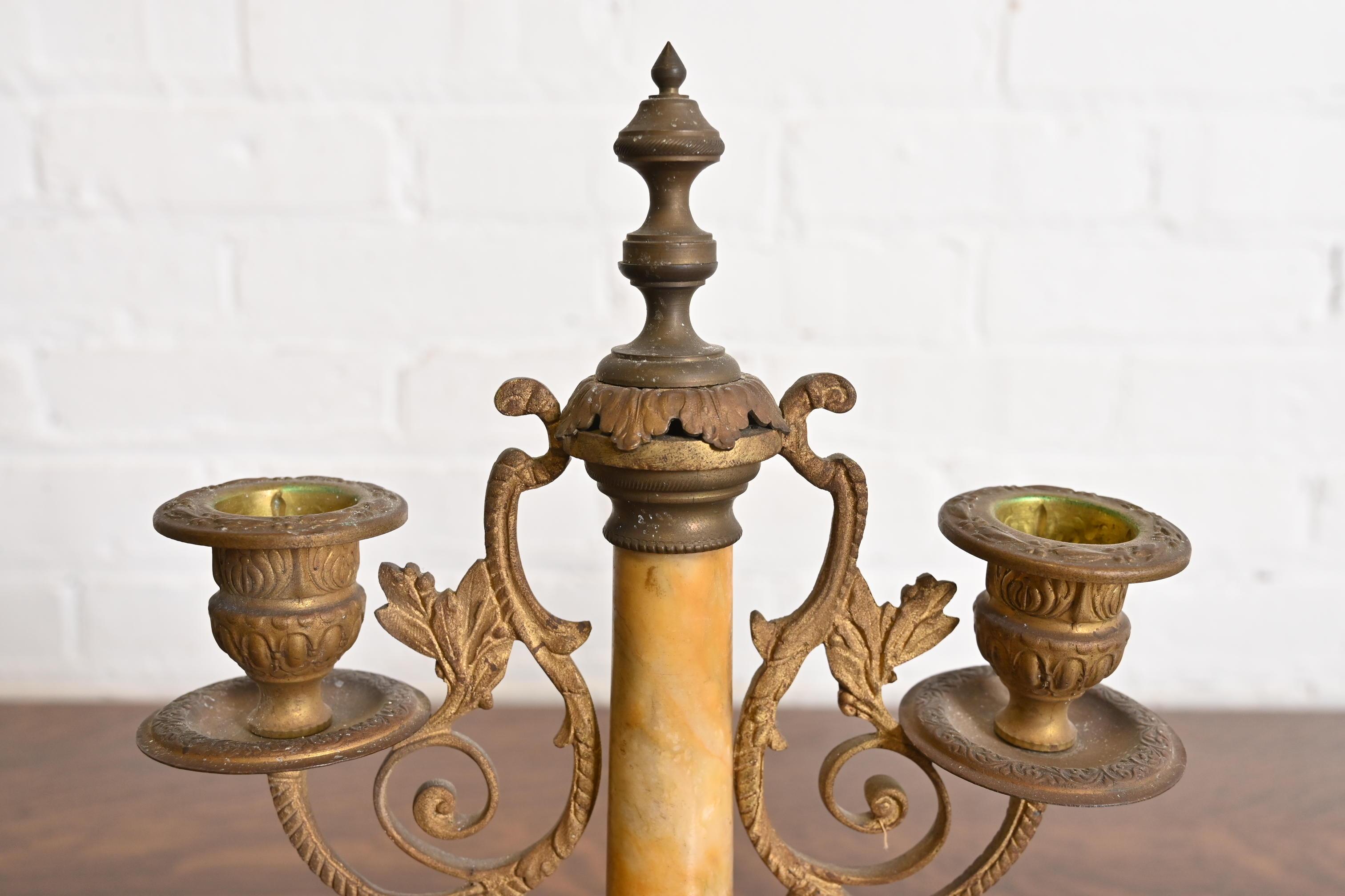Antique French Art Nouveau Marble and Brass Two-Arm Candelabras, Pair en vente 1