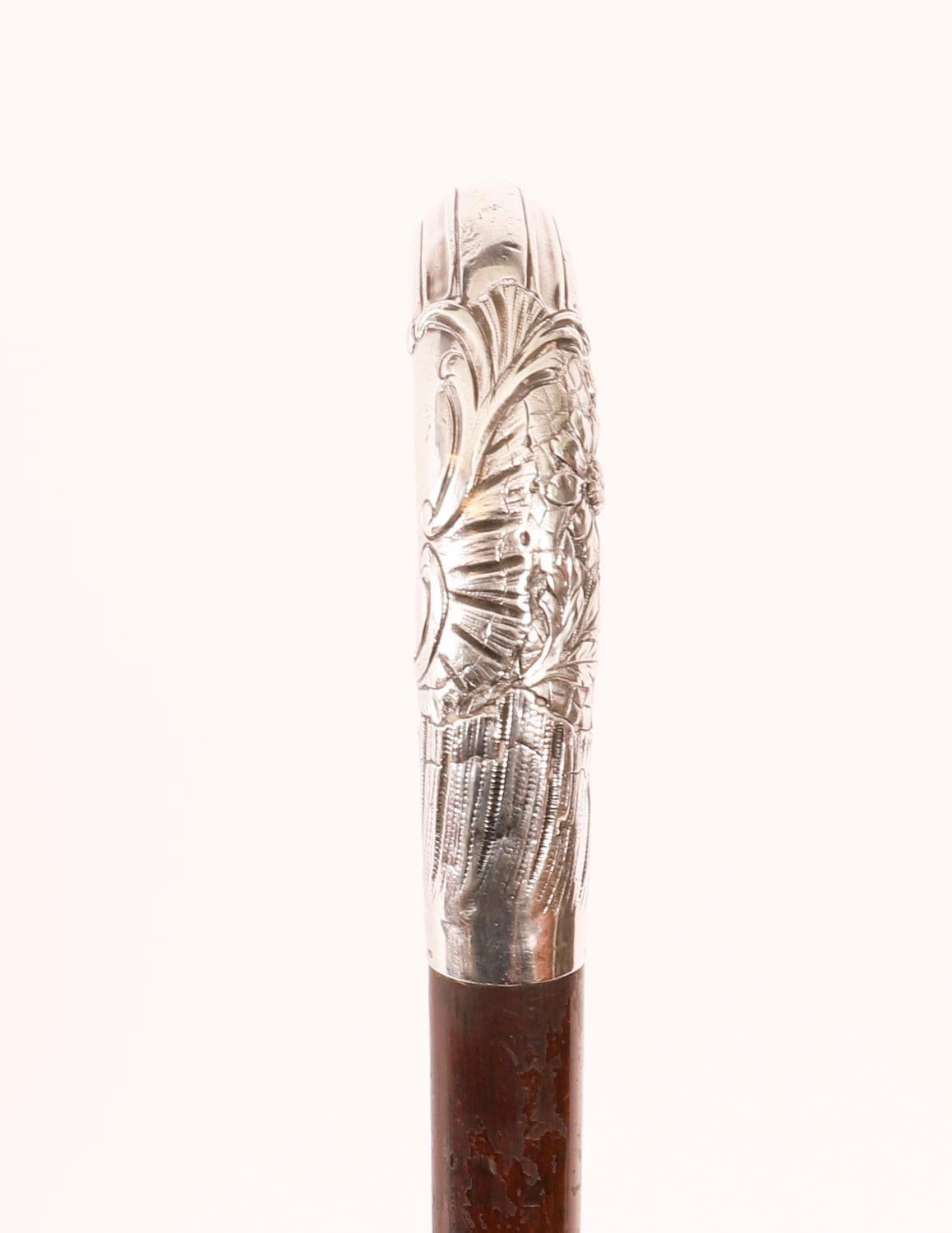 Début du 20ème siècle Antique French Art Nouveau Silver Topped Walking Cane Stick C1900 90cm 35.5 inch en vente
