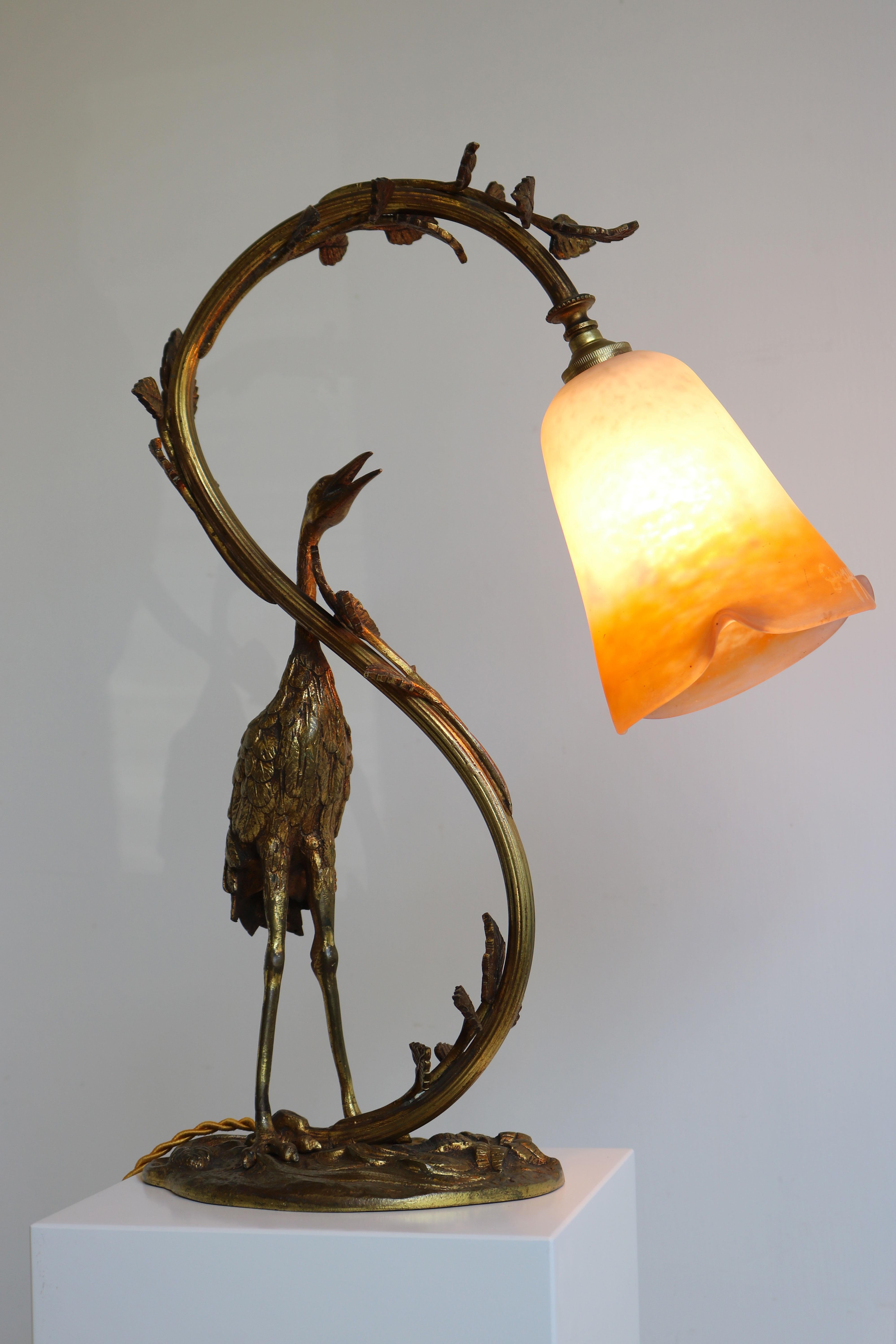 Hand-Crafted Antique French Art Nouveau Table Lamp Heron by Degue 1920 Pate De Verre Bronze  For Sale