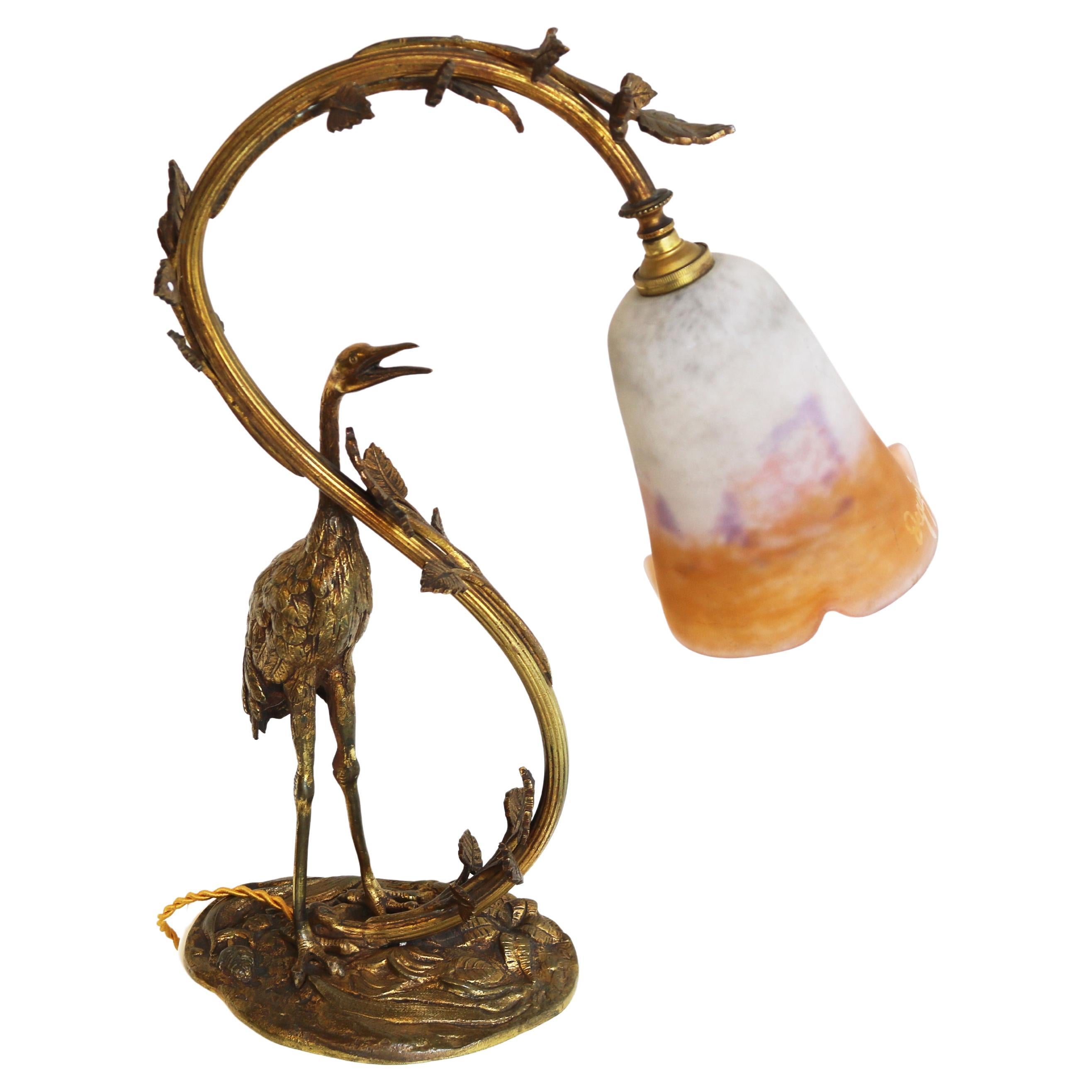 Antike antike französische Jugendstil-Tischlampe Heron von Degue 1920 Pate De Verre Bronze 