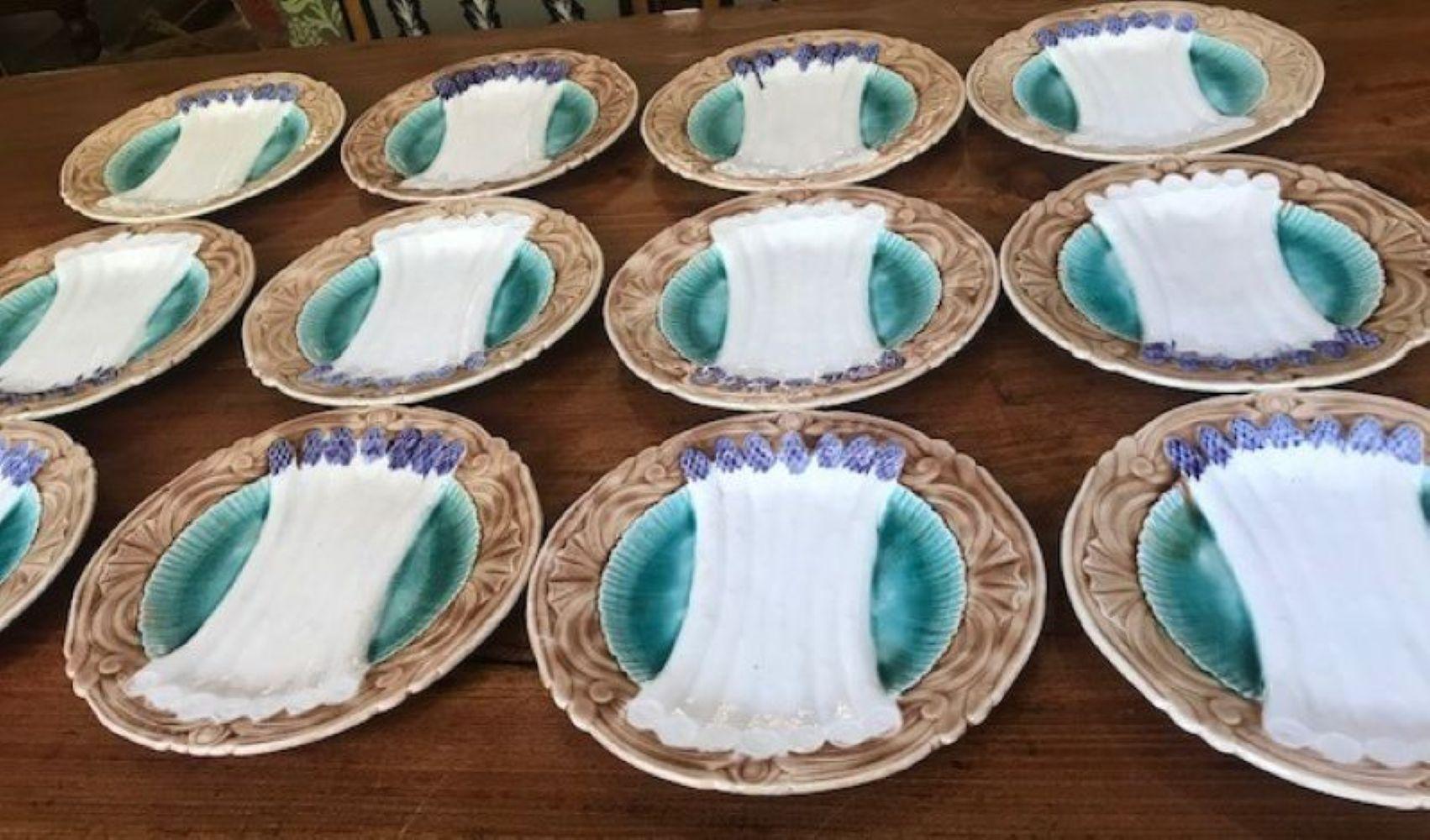 Antiguo plato de espárragos francés de Orchies, años 20 Francés en venta