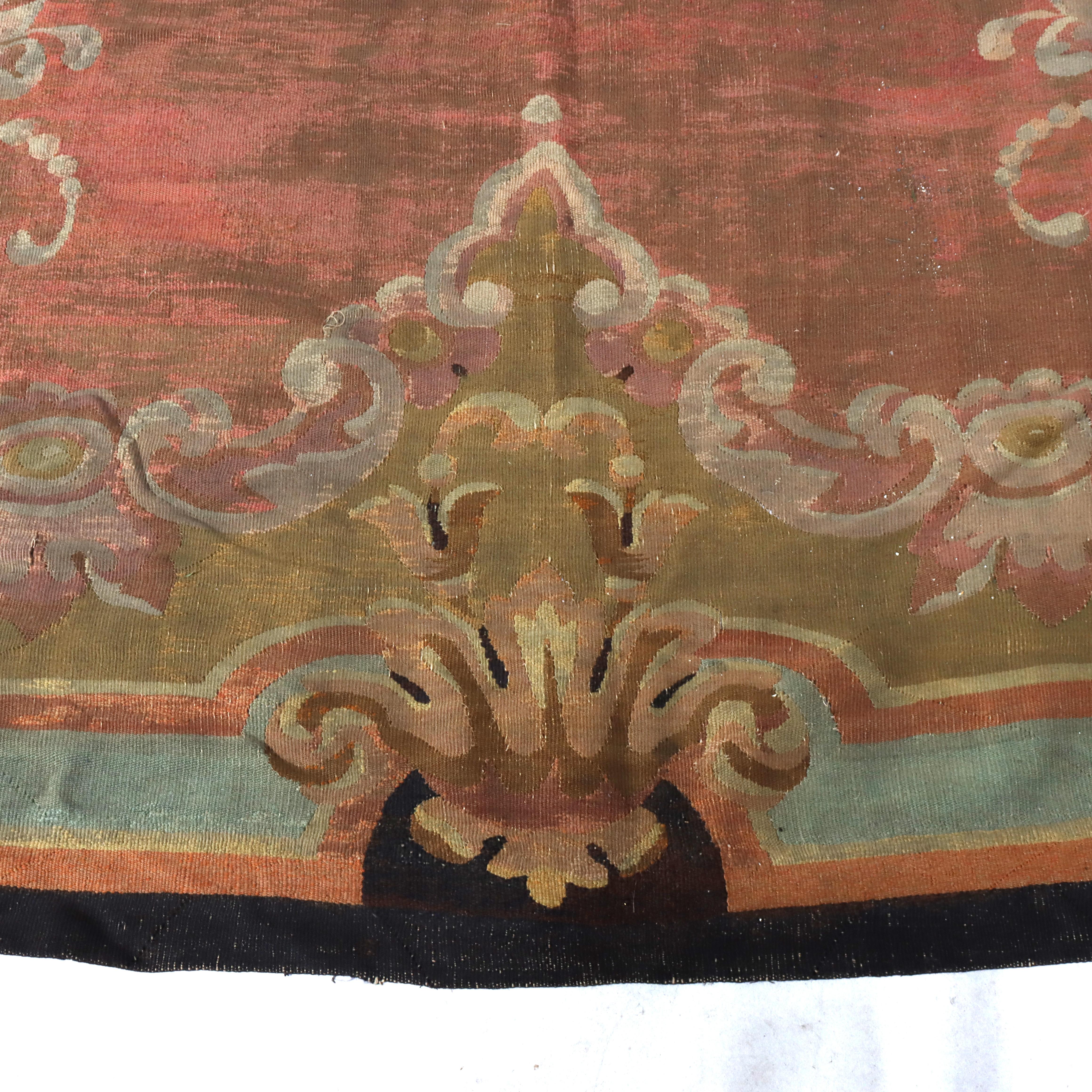 Antique French Alfombra de Aubusson S. XIX siglo XIX en venta
