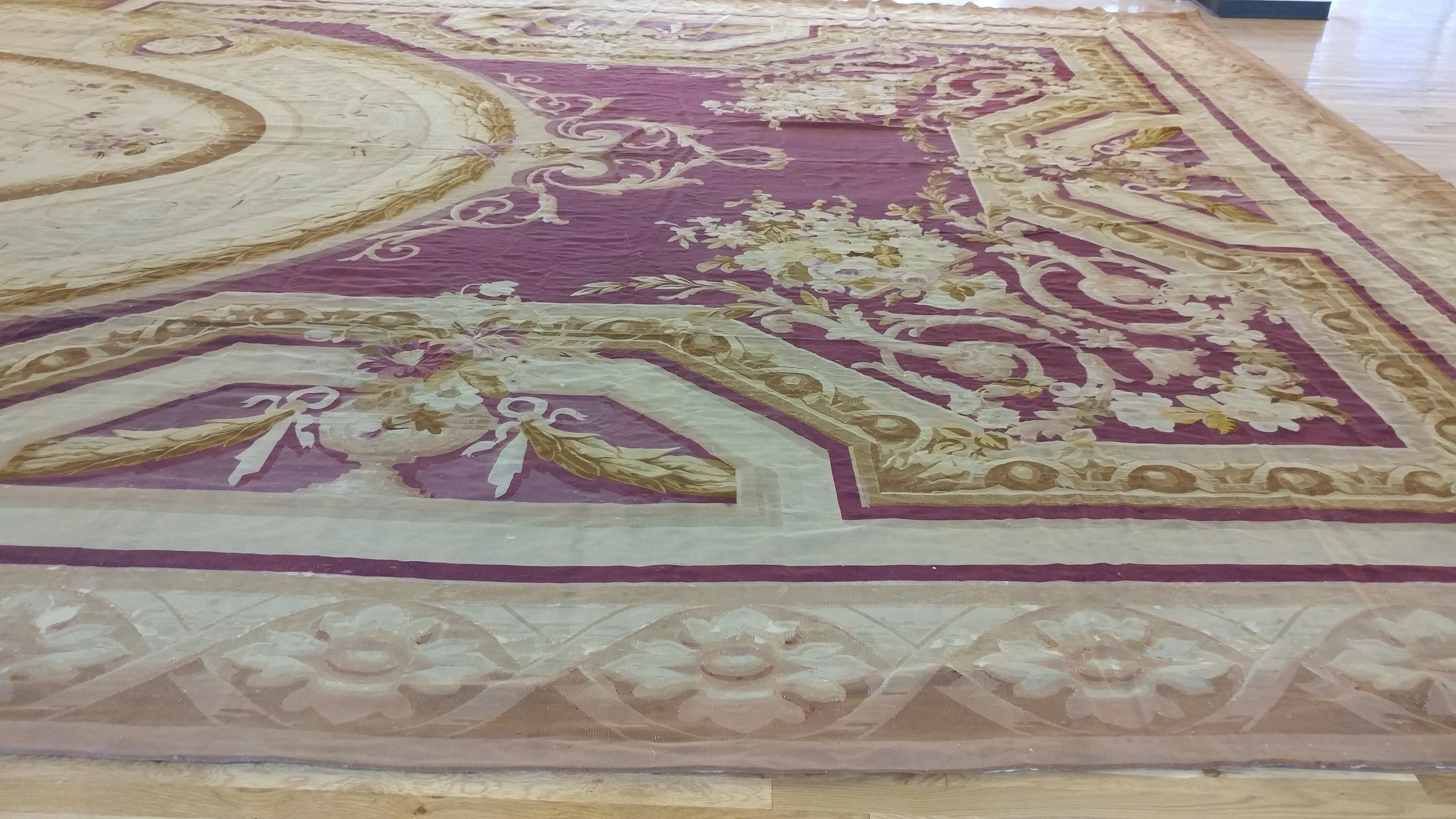 Hand-Knotted Antique French Aubusson Carpet, Fine Pale Soft Pink, Rose, Taupe Handmade Carpet For Sale
