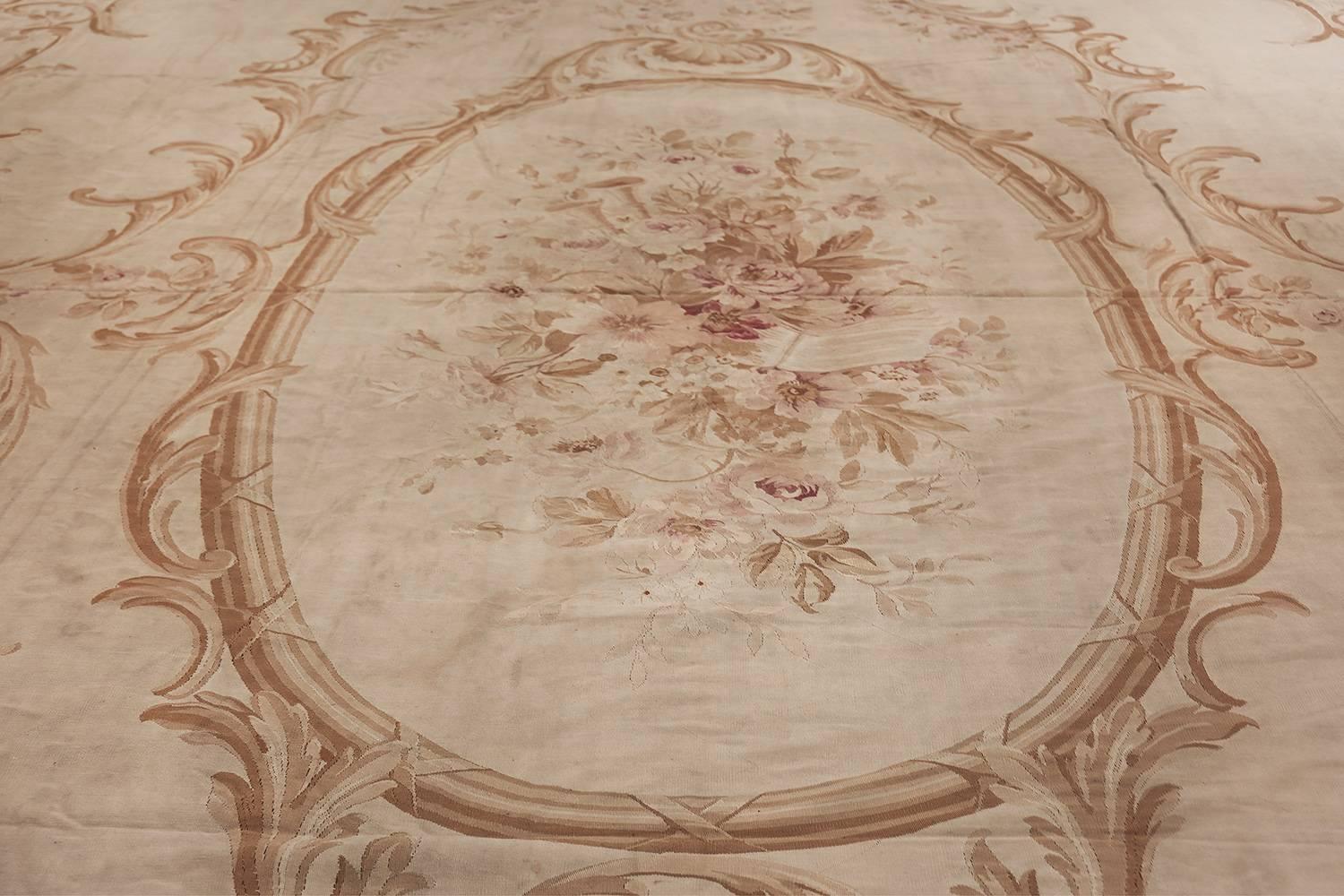 Antique French Aubusson Carpet. Size: 18 ft x 34 ft 6 in (5.49 m x 10.52 m) 10
