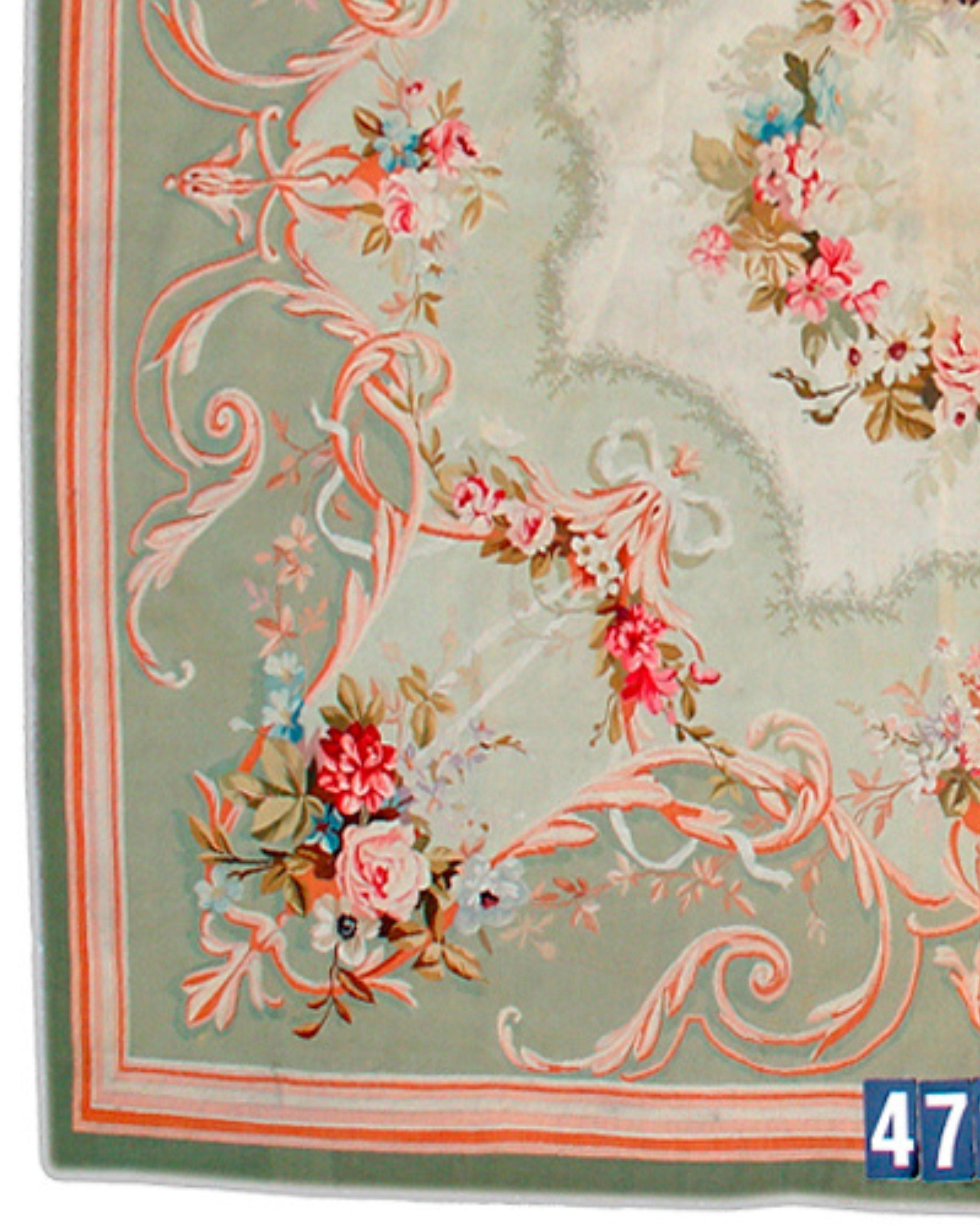 Antiker französischer Aubusson-Teppich, 19. Jahrhundert (Handgewebt) im Angebot