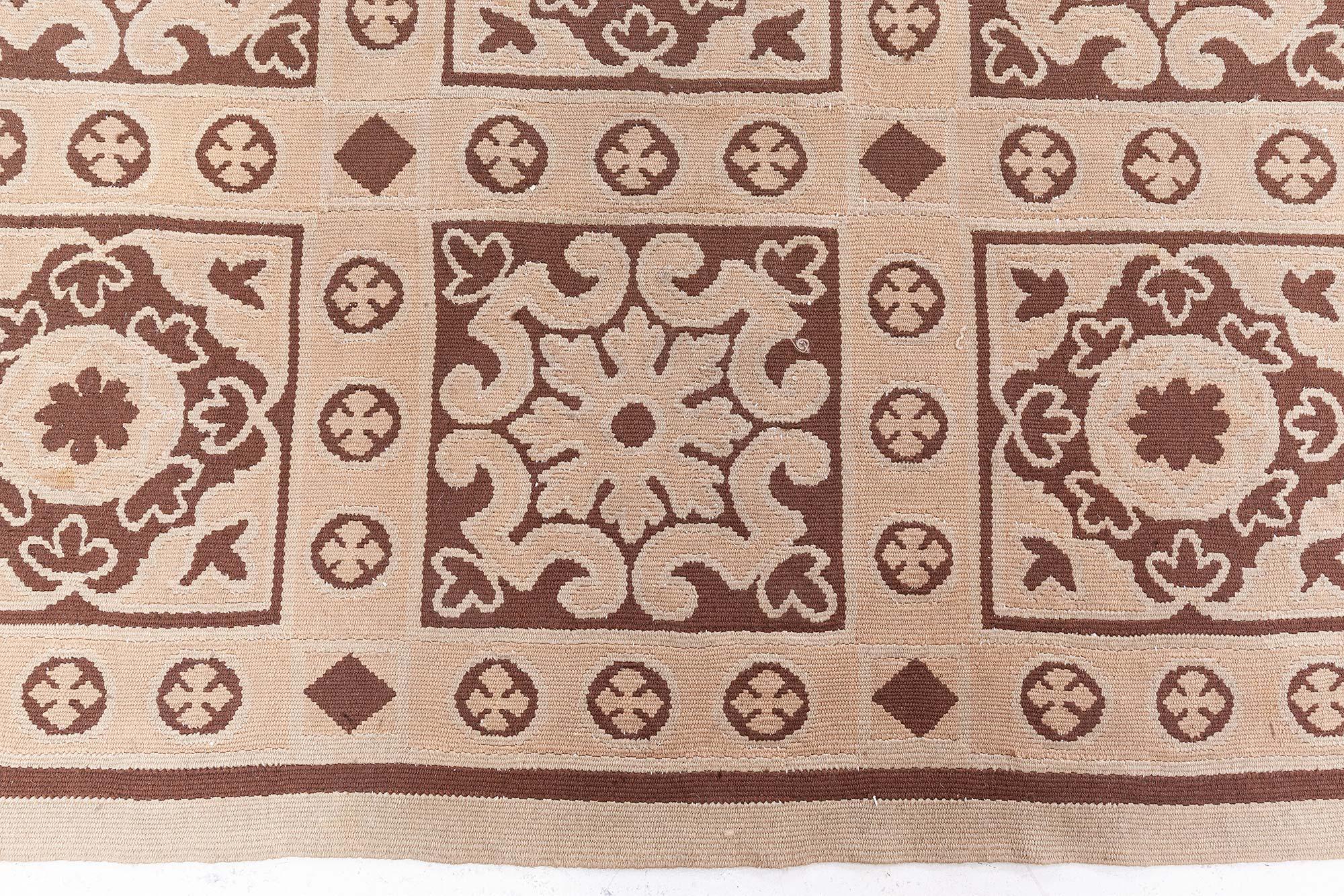 Français Tapis d'Aubusson français ancien Doris Leslie Blau en vente