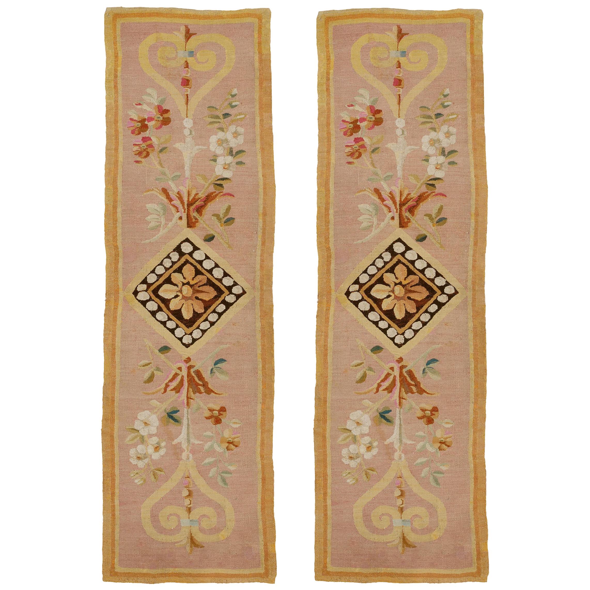Antiker französischer Aubusson-Teppich im Angebot