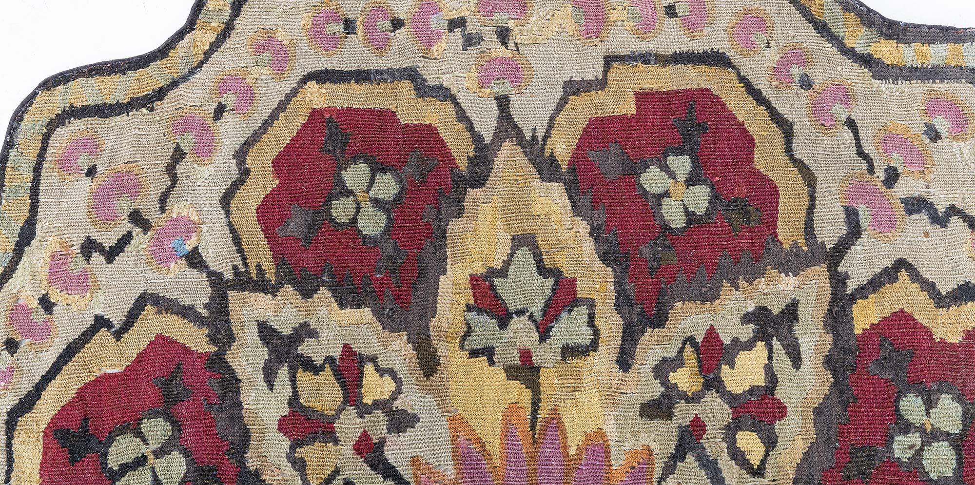 Fragment de tapis d'Aubusson Antique French Doris Leslie Blau Bon état - En vente à New York, NY
