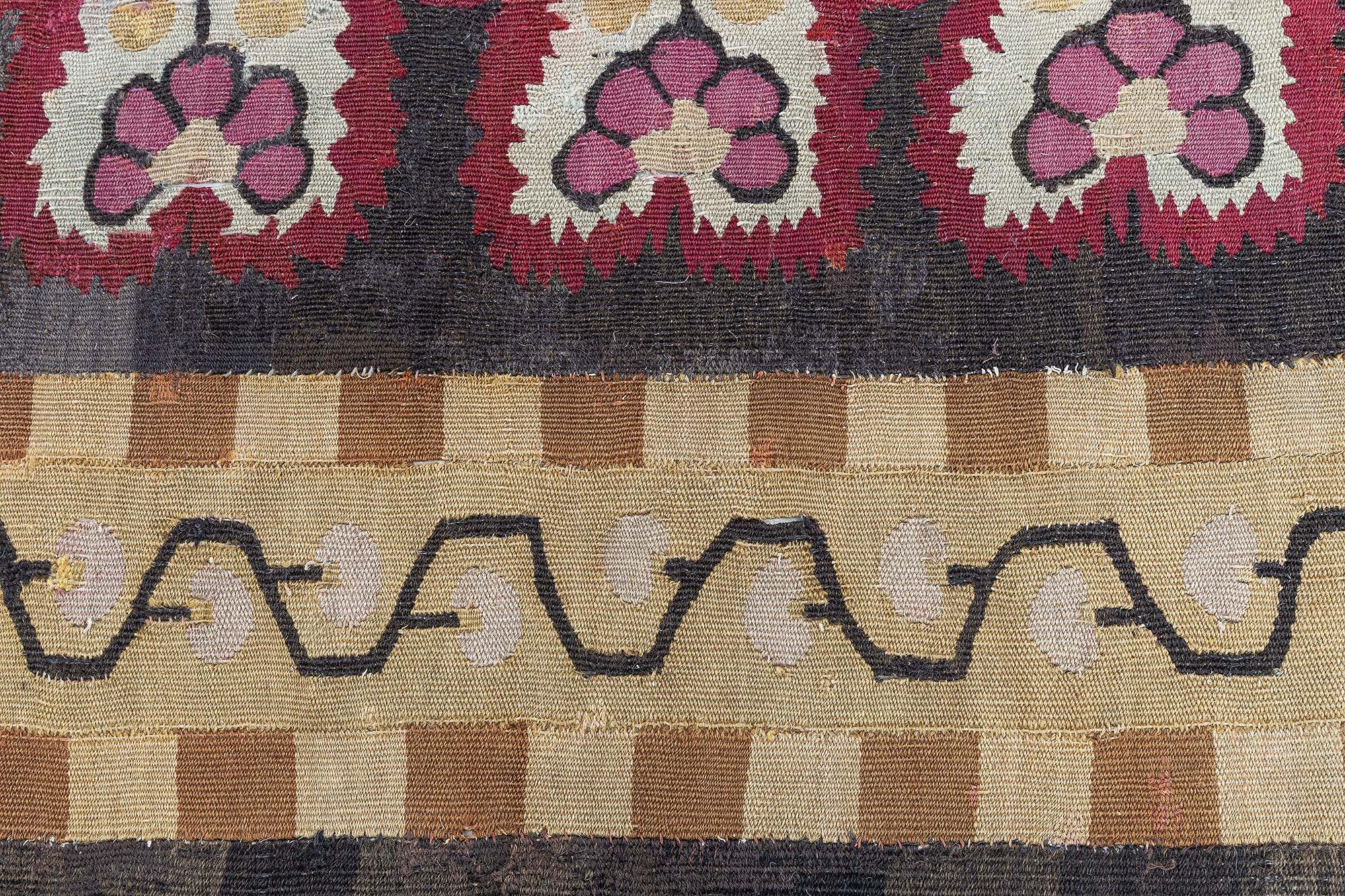 Laine Tapis de course Antique French Aubusson Doris Leslie Blau en vente
