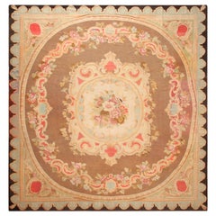 Antiker französischer Aubusson-Teppich. 14 ft 8 in x 15 ft 2 in