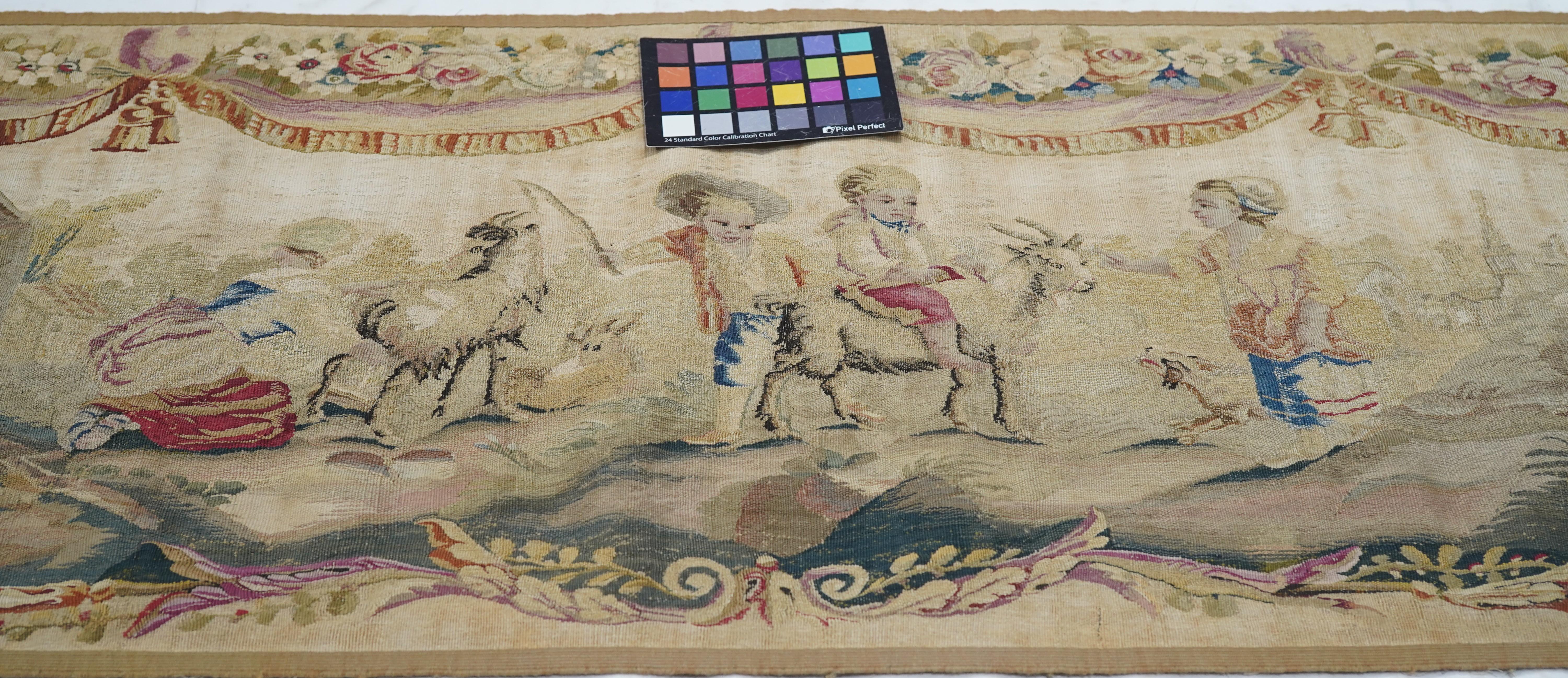 Annodato a mano Antique French Aubusson Tapestry 1'8
