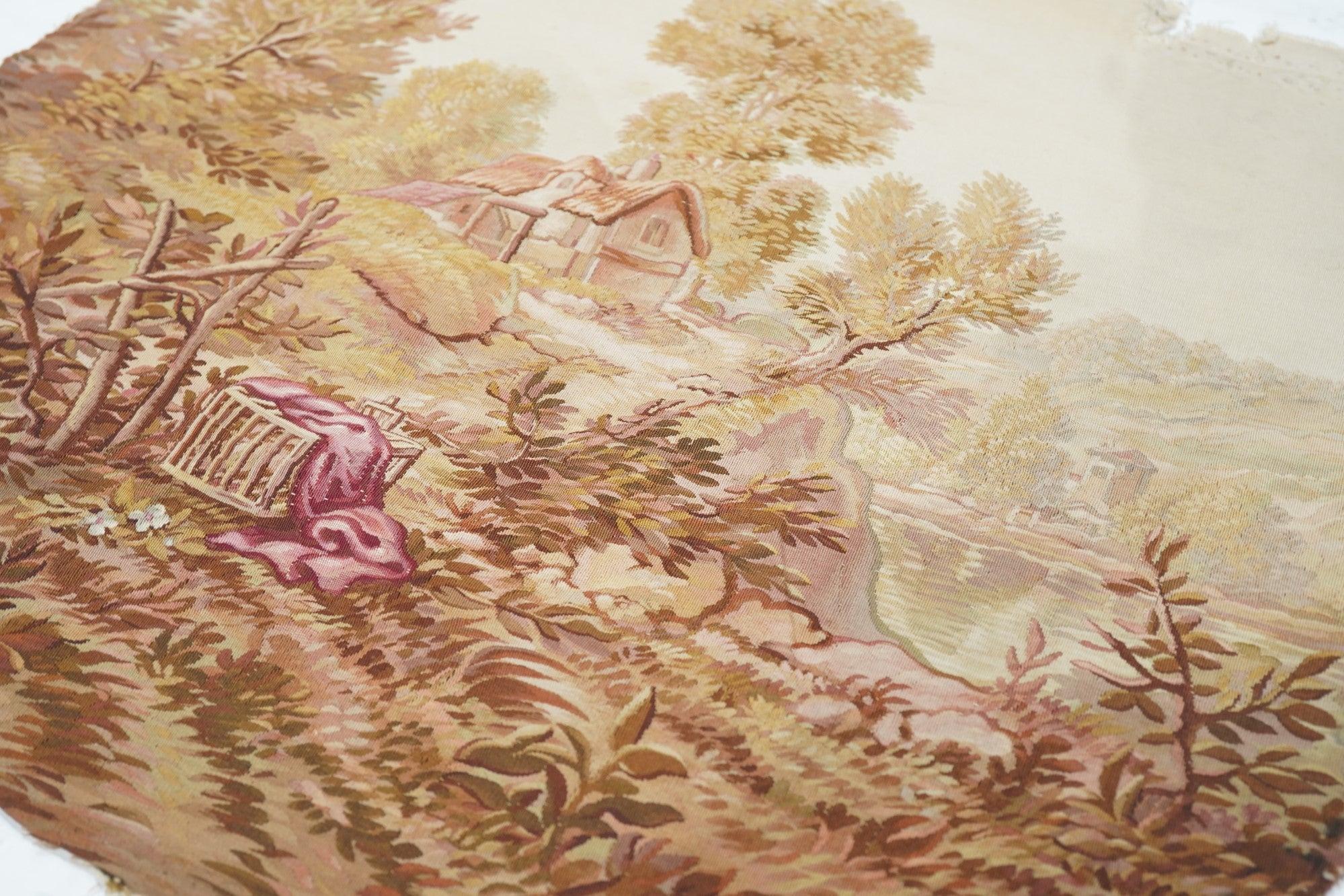 Français Tapisserie française ancienne d'Aubusson 2'1