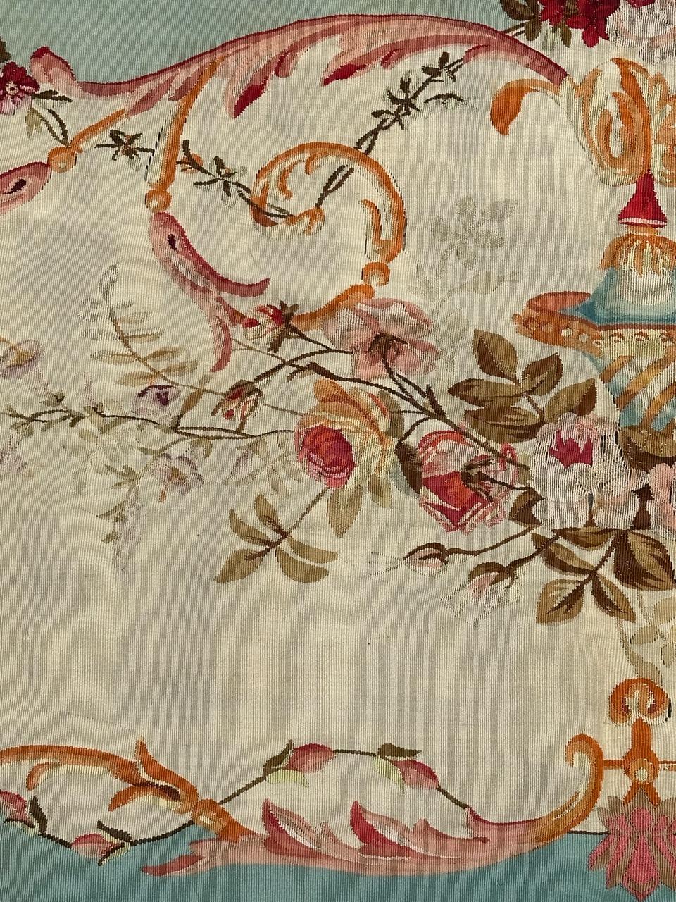 Antiker französischer Aubusson-Wandteppich (Wolle) im Angebot