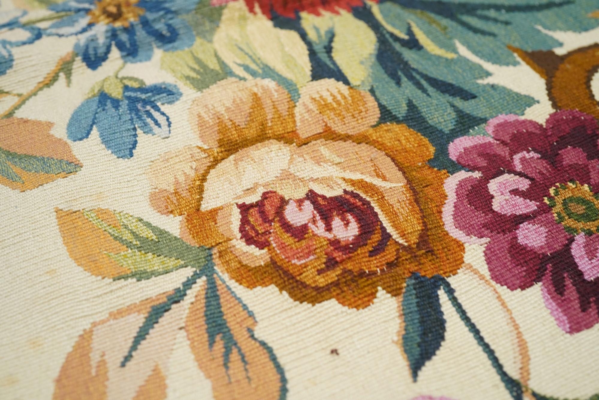 Antique French Aubusson Tapestry Rug 2'6'' x 5'0'' For Sale 2