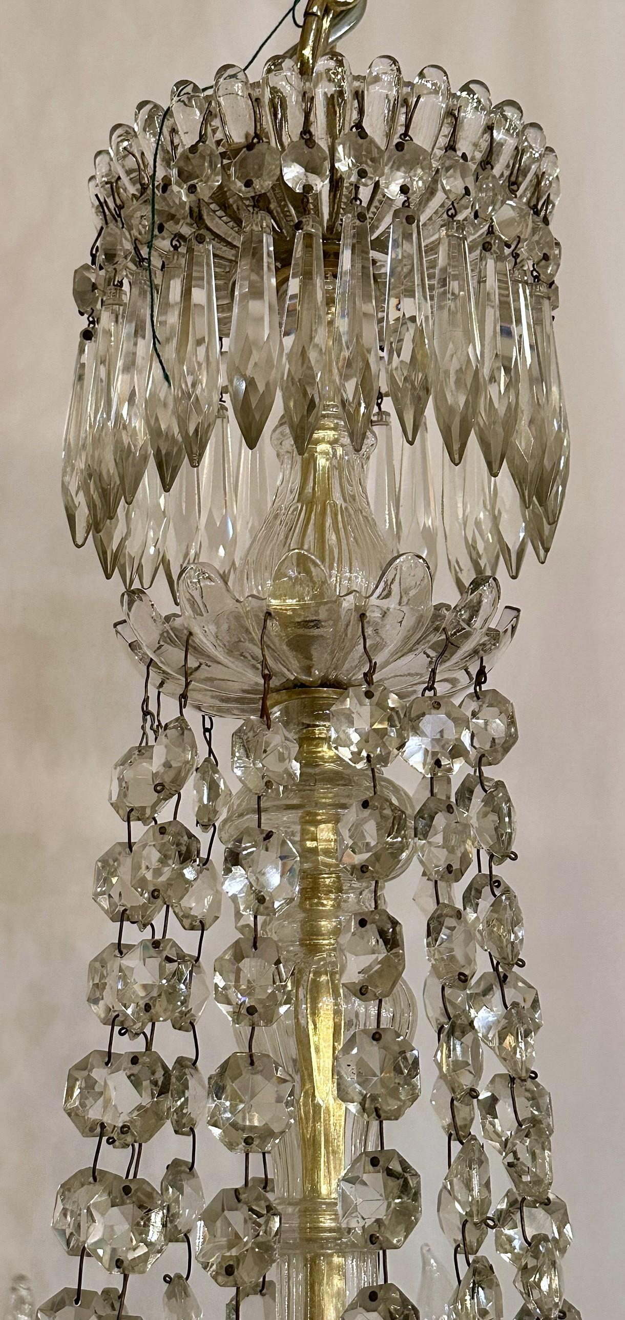 Antico lampadario francese in cristallo e bronzo dorato Baccarat, CIRCA 1890. In condizioni buone in vendita a New Orleans, LA