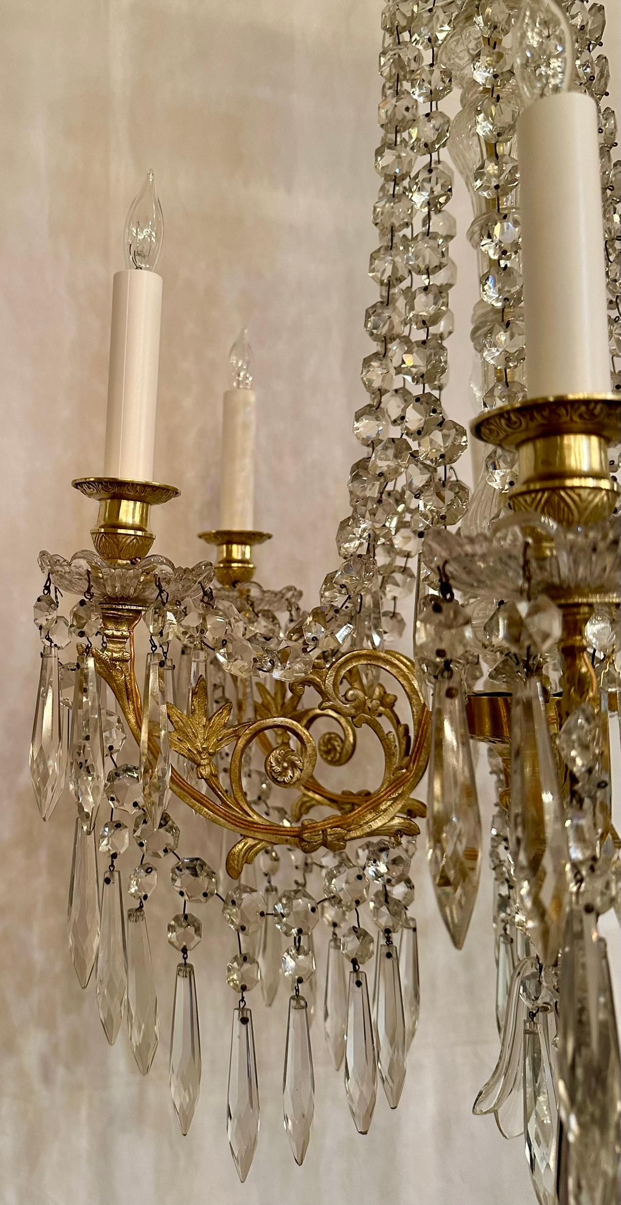 Antico lampadario francese in cristallo e bronzo dorato Baccarat, CIRCA 1890. in vendita 1