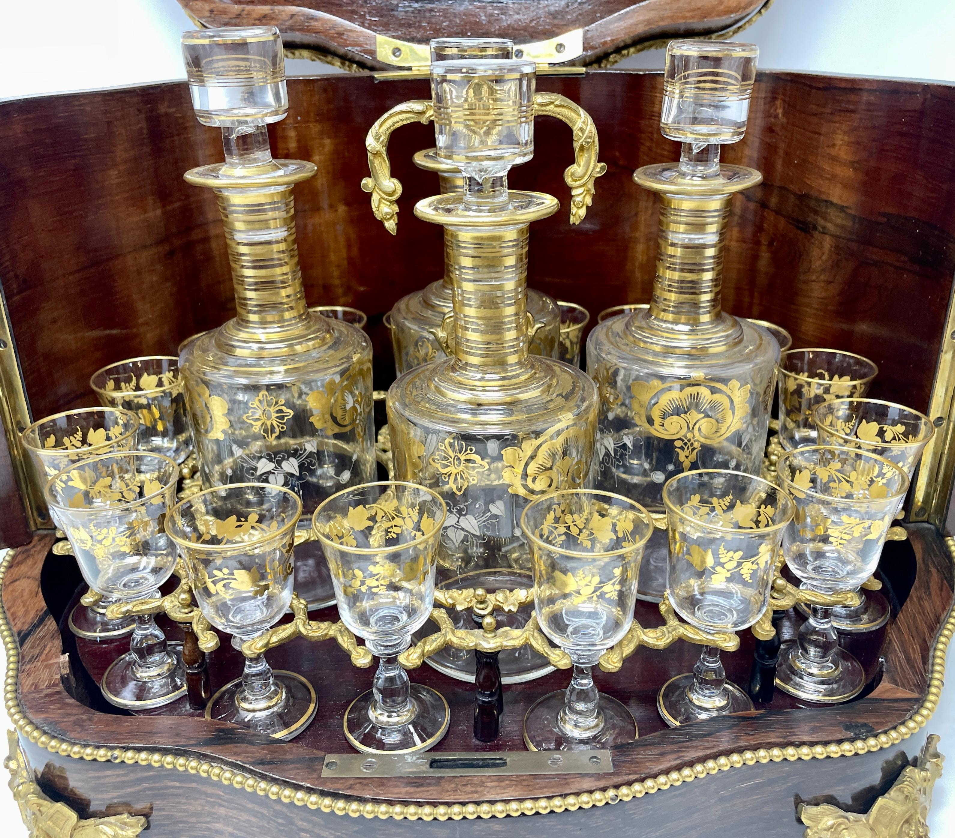 Antique French Baccarat Crystal Cave À Liqueur in Satinwood Case circa 1885-1890 For Sale 2