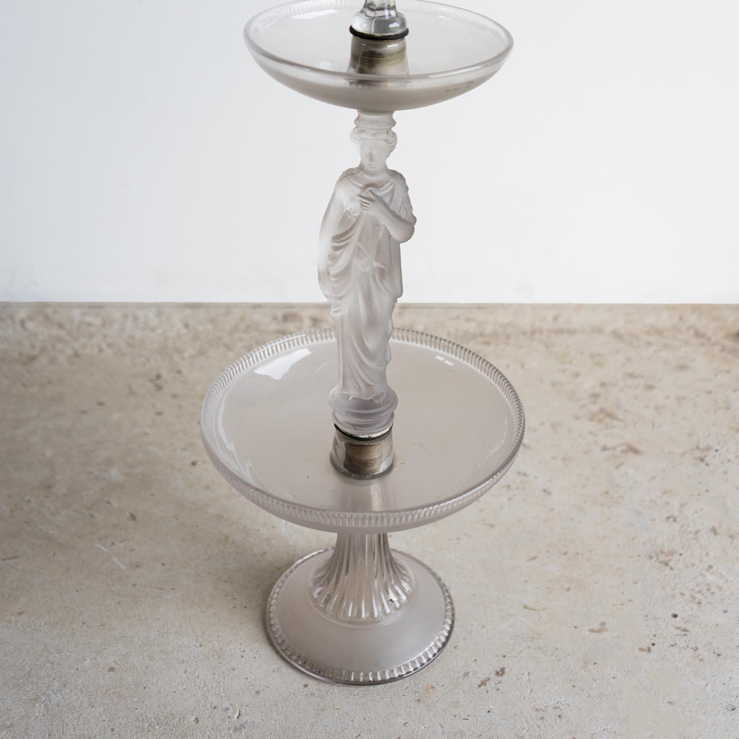 Antique French Baccarat Glass Epergne Table Centrepiece, 19th Century For Sale 4