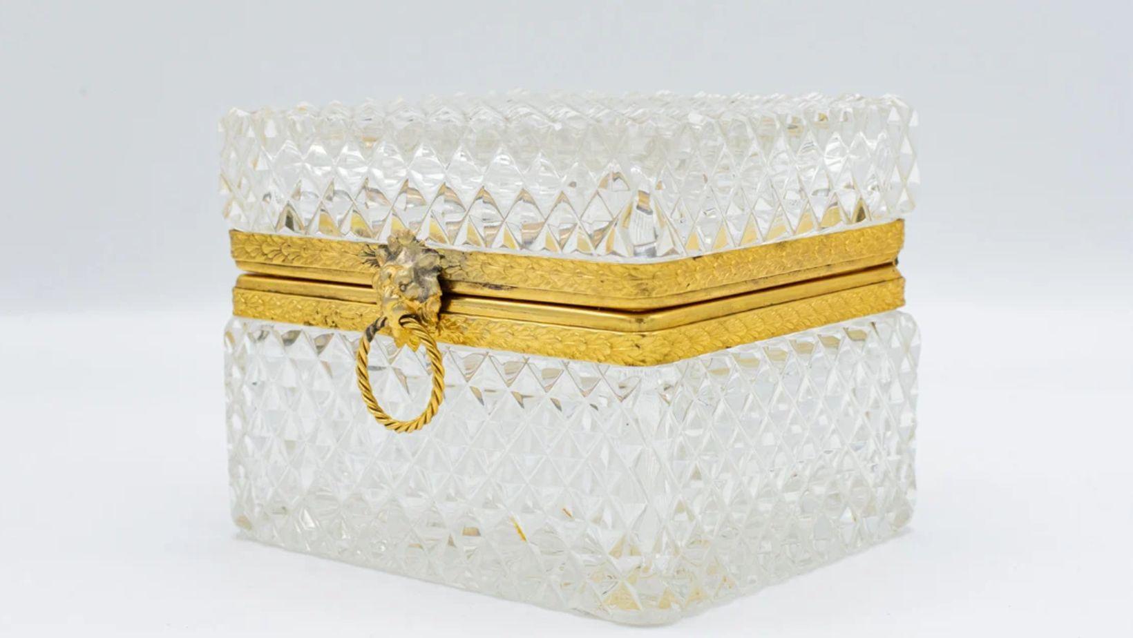 Antique French Baccarat Style Crystal Glass Jewellery Box In Good Condition In Portland, GB