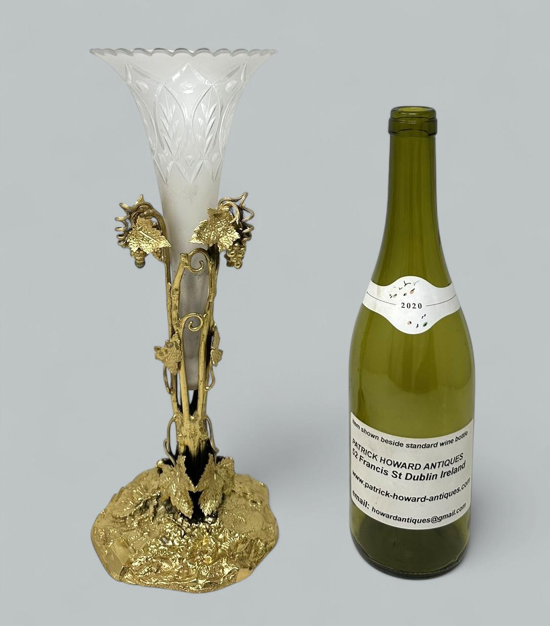 Antique French Baccarat stile Ormolu Trumpet Cornet Vase Urn Centerpiece 19th Ct in vendita 2