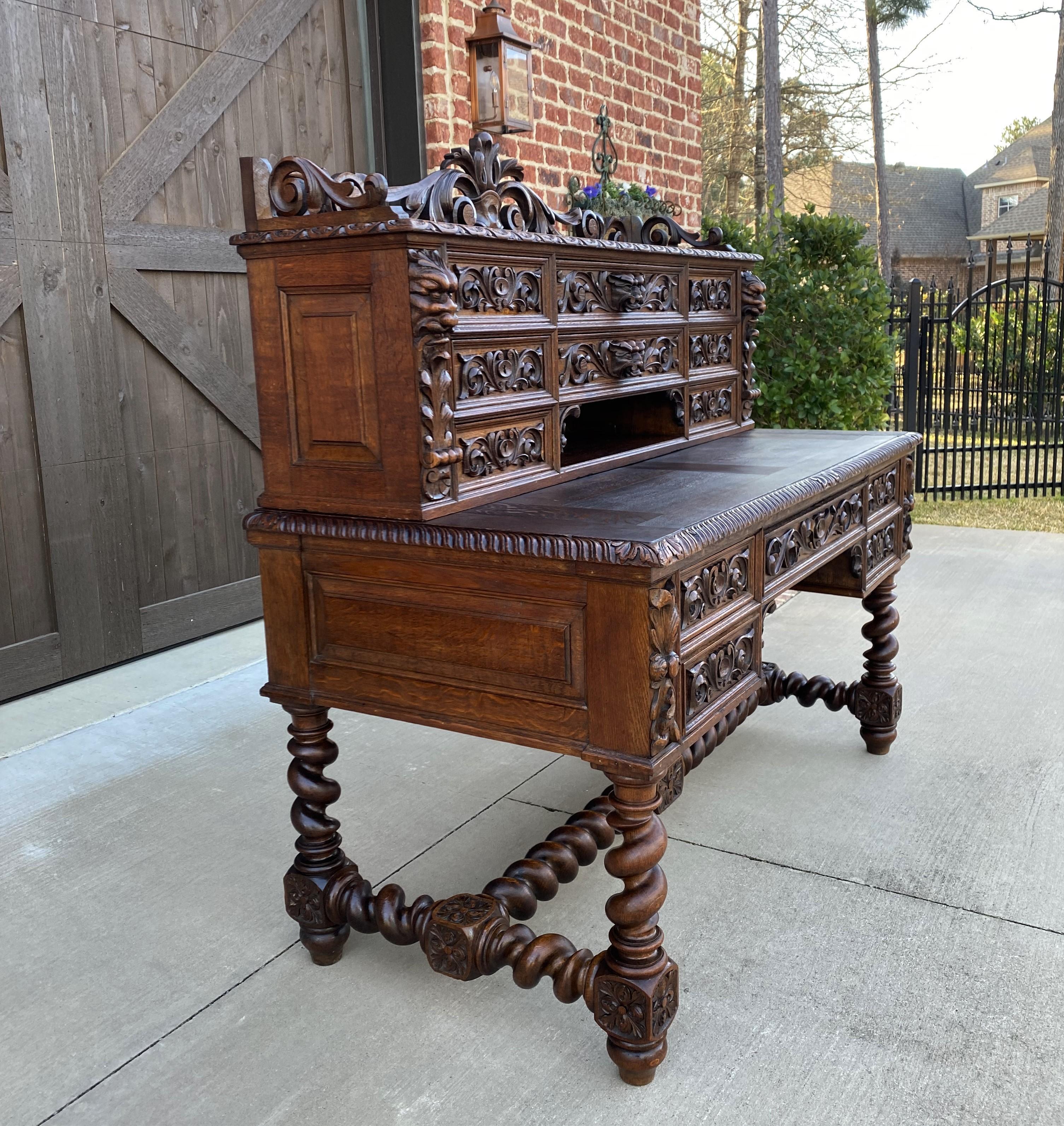 Antique French Barley Twist Desk Renaissance Revival Oak Office Library Desk 19C In Good Condition In Tyler, TX