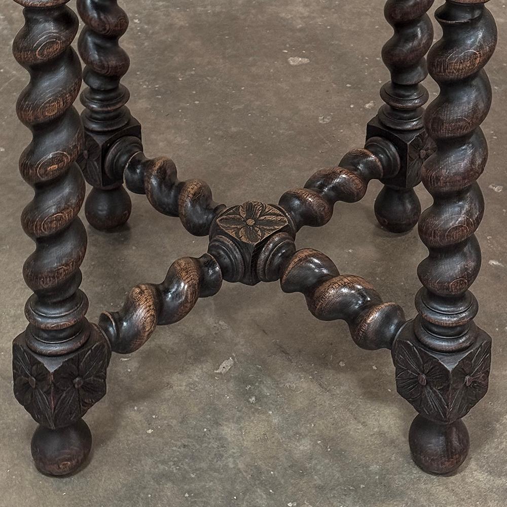 Ancienne table d'extrémité ronde française de style Barley Twist en vente 5