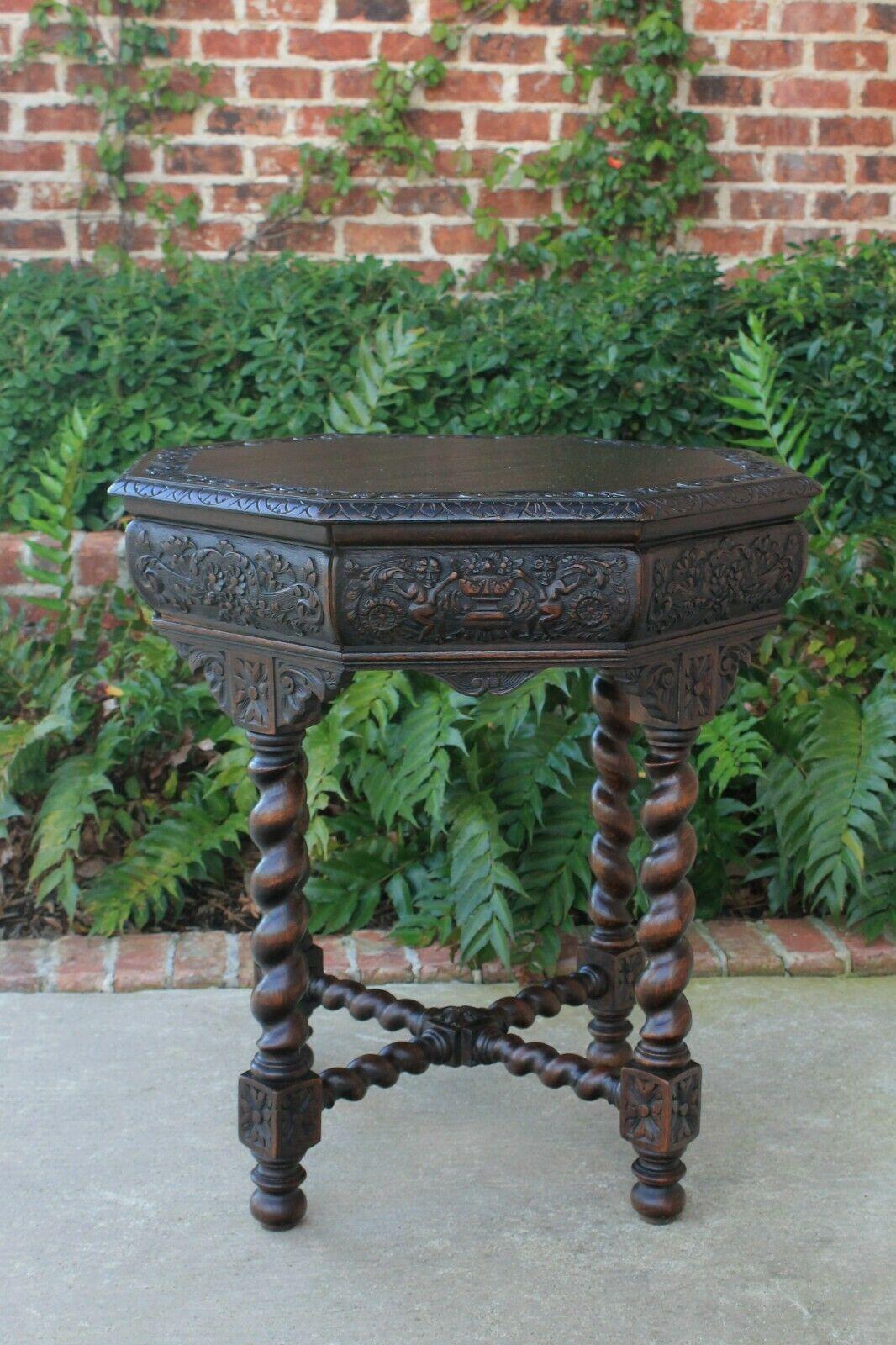 Antique French Barley Twist Table Entry Center Parlor Octagon Library Oak Table In Good Condition In Tyler, TX