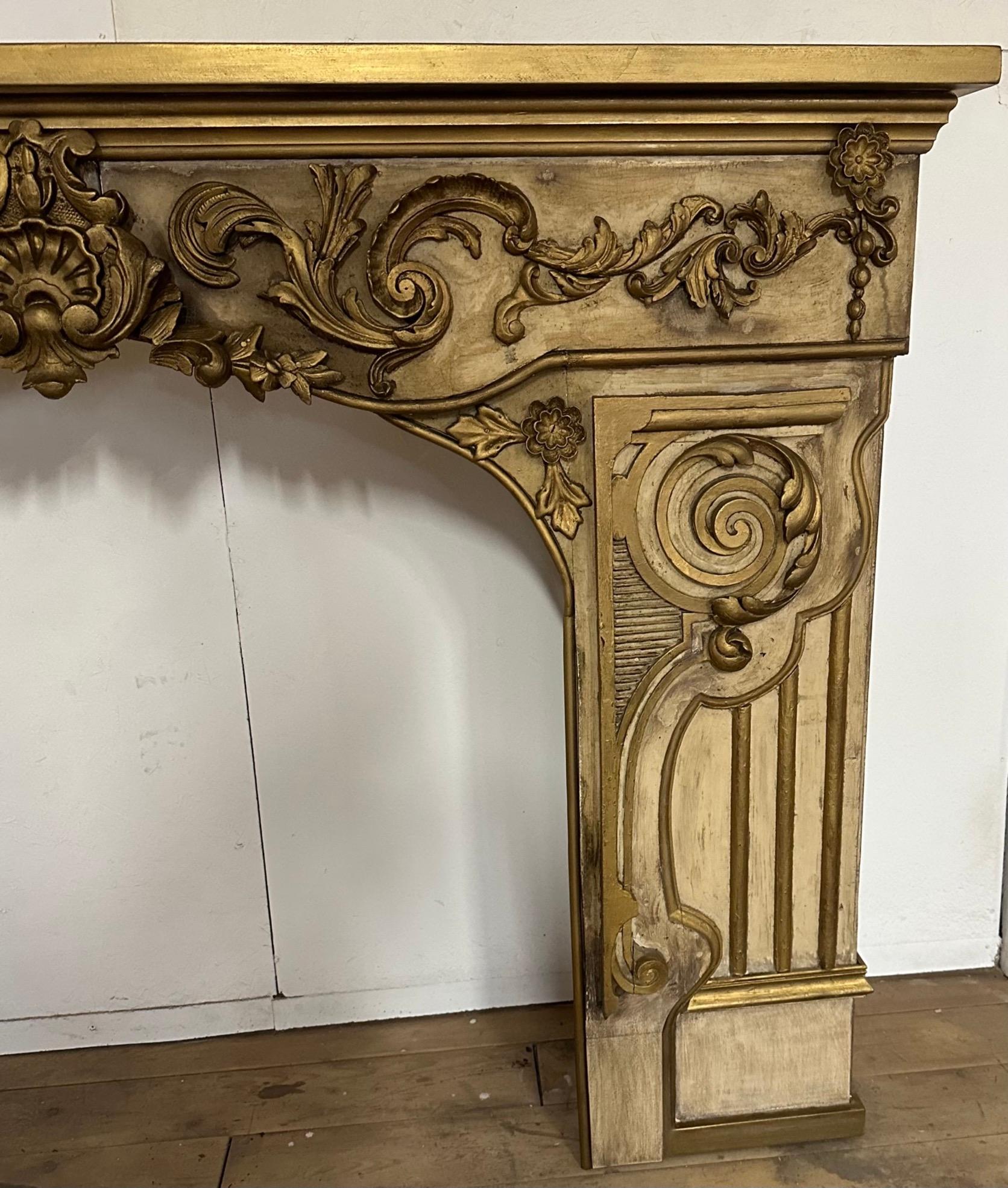 Antique French Baroque Chimenea Mantel en venta 3
