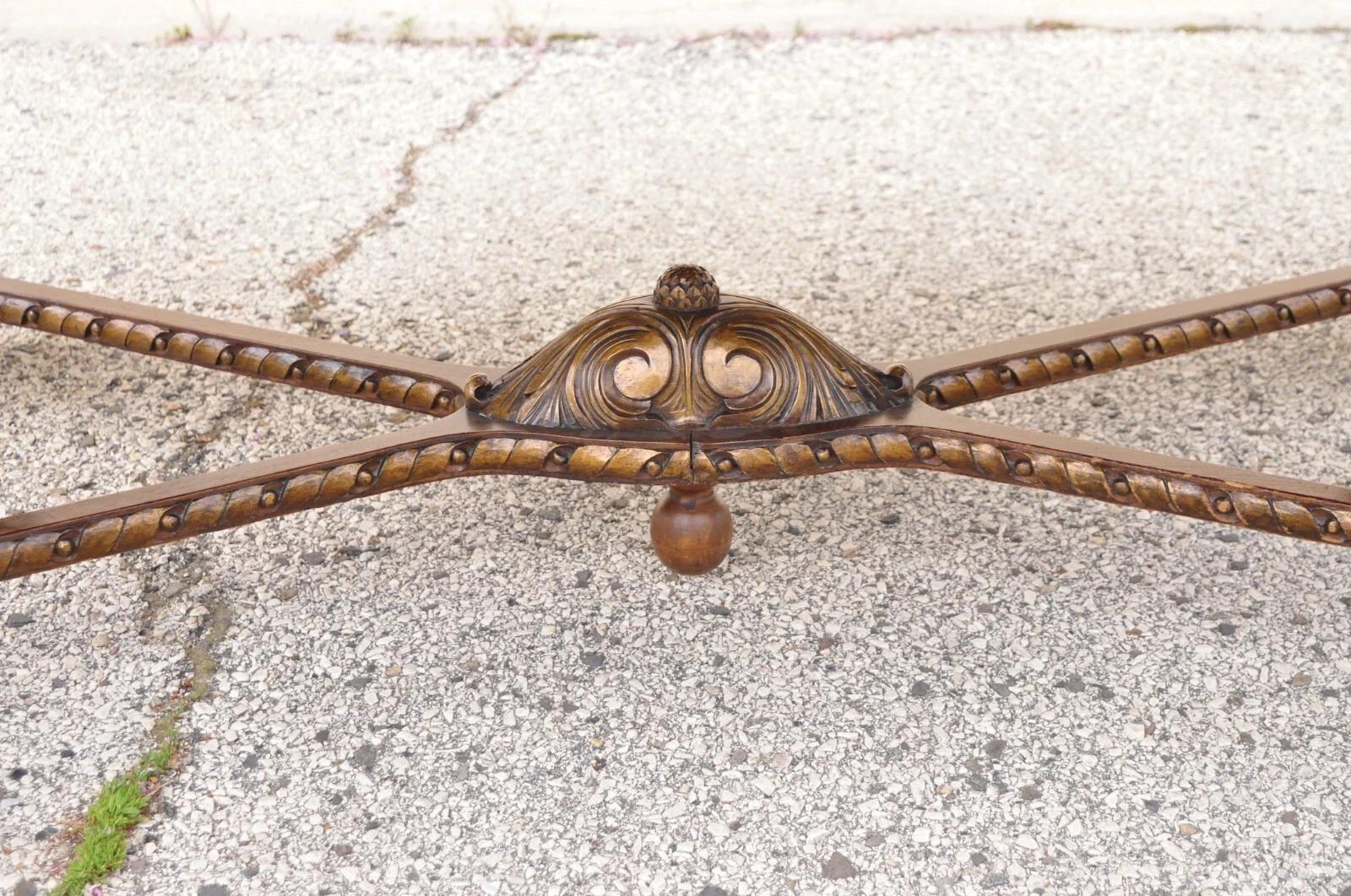 Antique French Baroque Rococo Revival Carved Walnut Dining Table w/ 2 Leaves In Good Condition For Sale In Philadelphia, PA