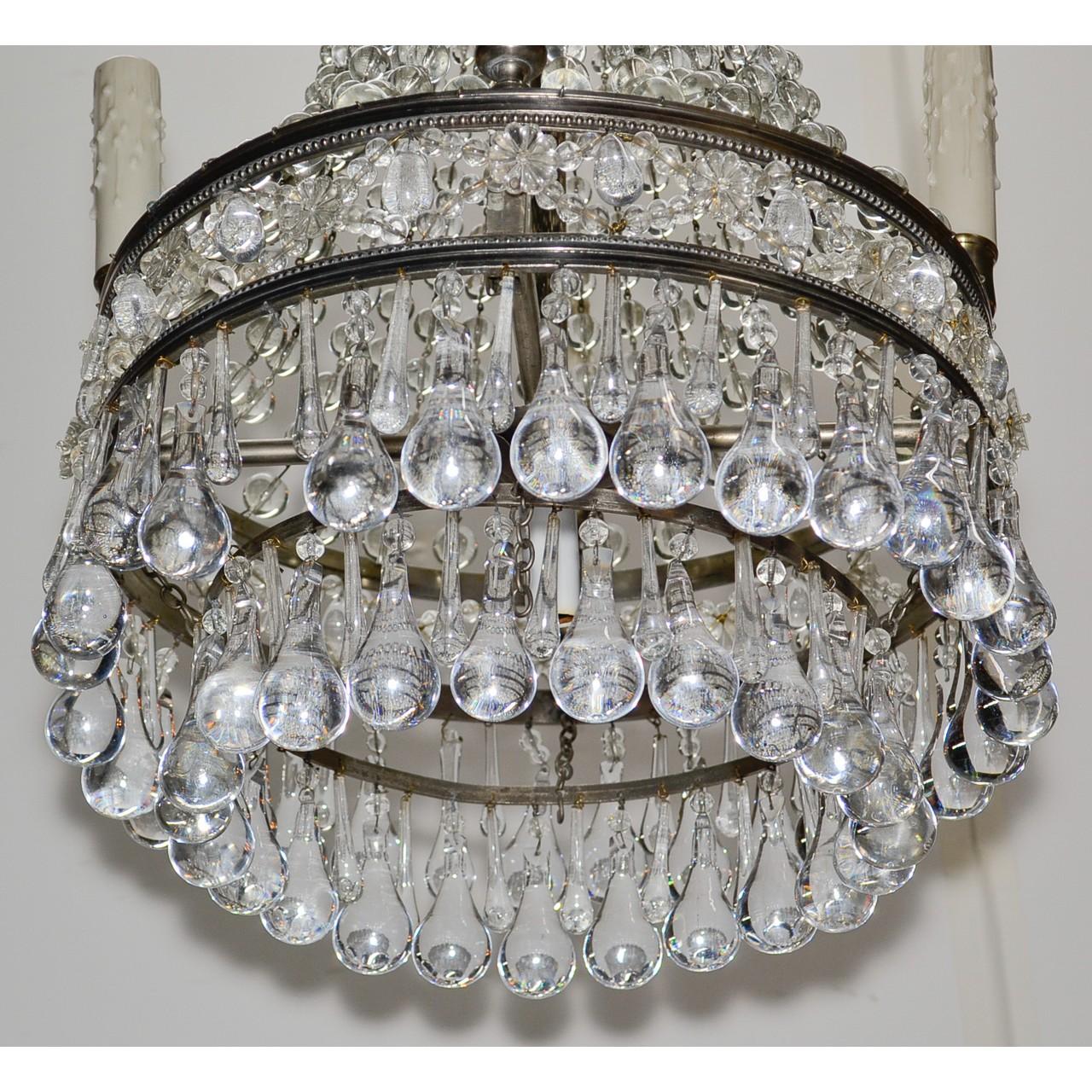 Lovely antique French 8-light beaded teardrop chandelier.
Made in France, circa 1920.
We will supply 3 feet of chain and a matching canopy.