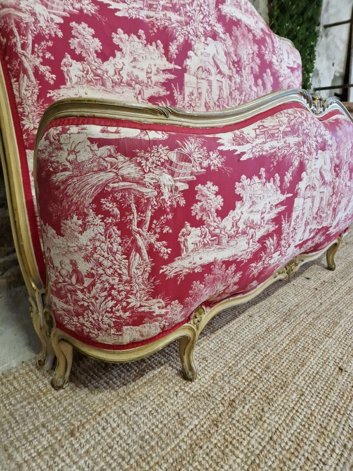 Antikes französisches Bett aus Korbeille im Louis-XV-Stil, cremefarben lackiert  im Angebot 4